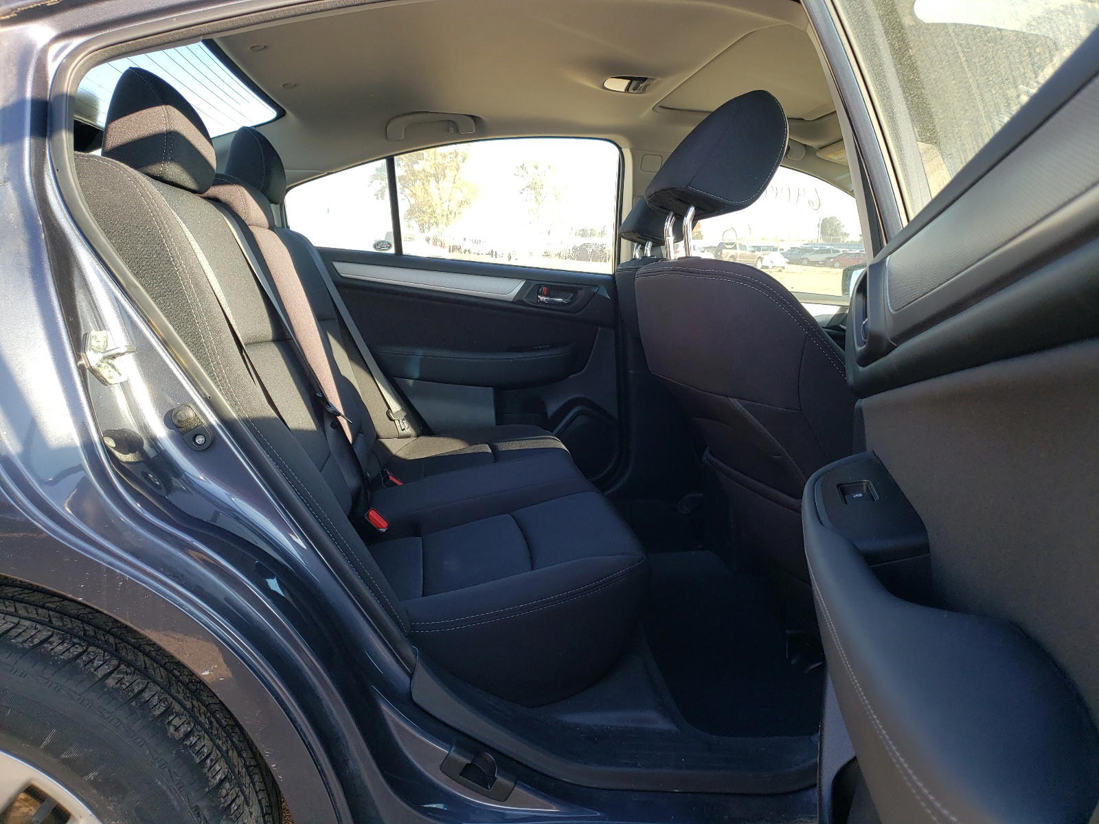 Photo 5 from auction – 2017 SUBARU LEGACY with VIN 4S3BNAD62H3003538