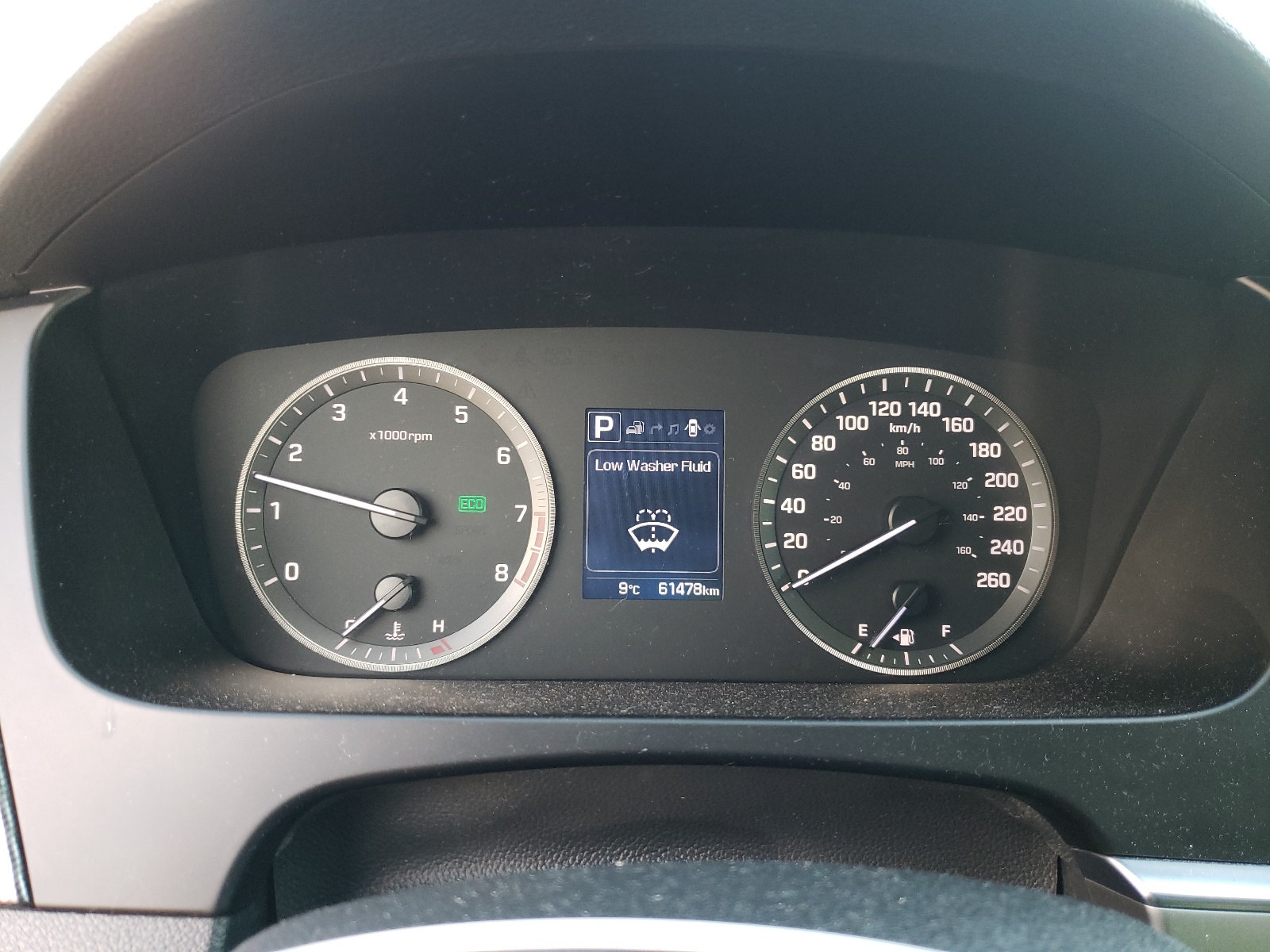 Photo 8 from auction – 2016 HYUNDAI SONATA SPO with VIN 5NPE34AF4GH396504