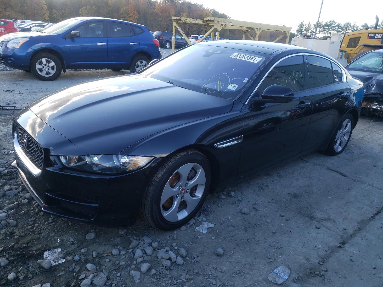 Photo 2 from auction – 2018 JAGUAR XE with VIN SAJAR4FX9JCP37110