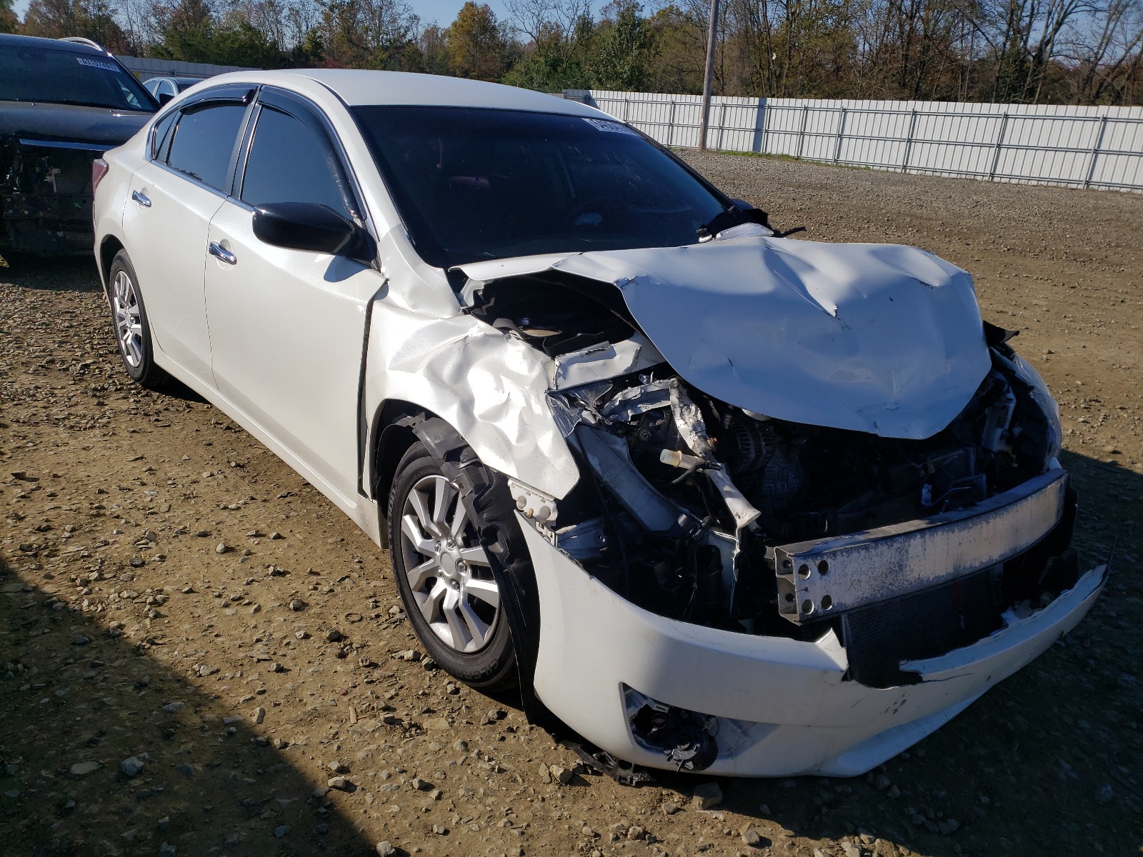 NISSAN ALTIMA 2.5 2015 with VIN 1N4AL3AP5FN315094 - Photo from auction