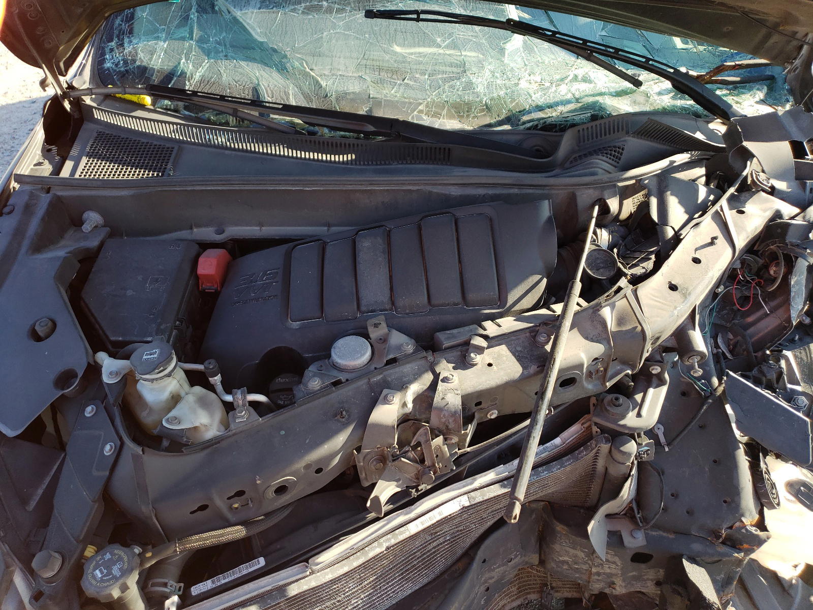 Photo 7 from auction – 2014 CHEVROLET TRAVERSE L with VIN 1GNKRFKD7EJ347335