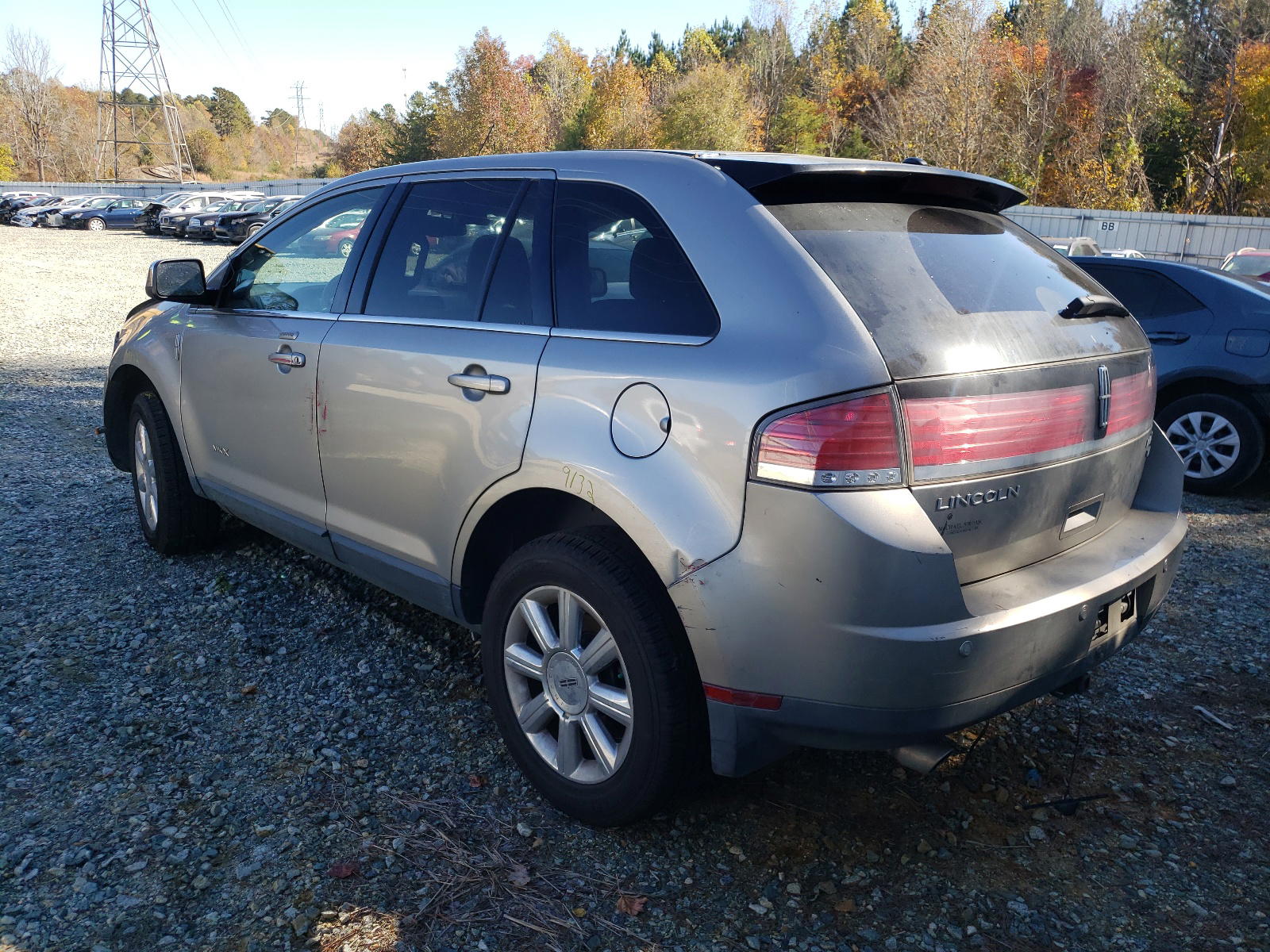 Photo 3 from auction – 2008 LINCOLN MKX with VIN 2LMDU88C68BJ27722