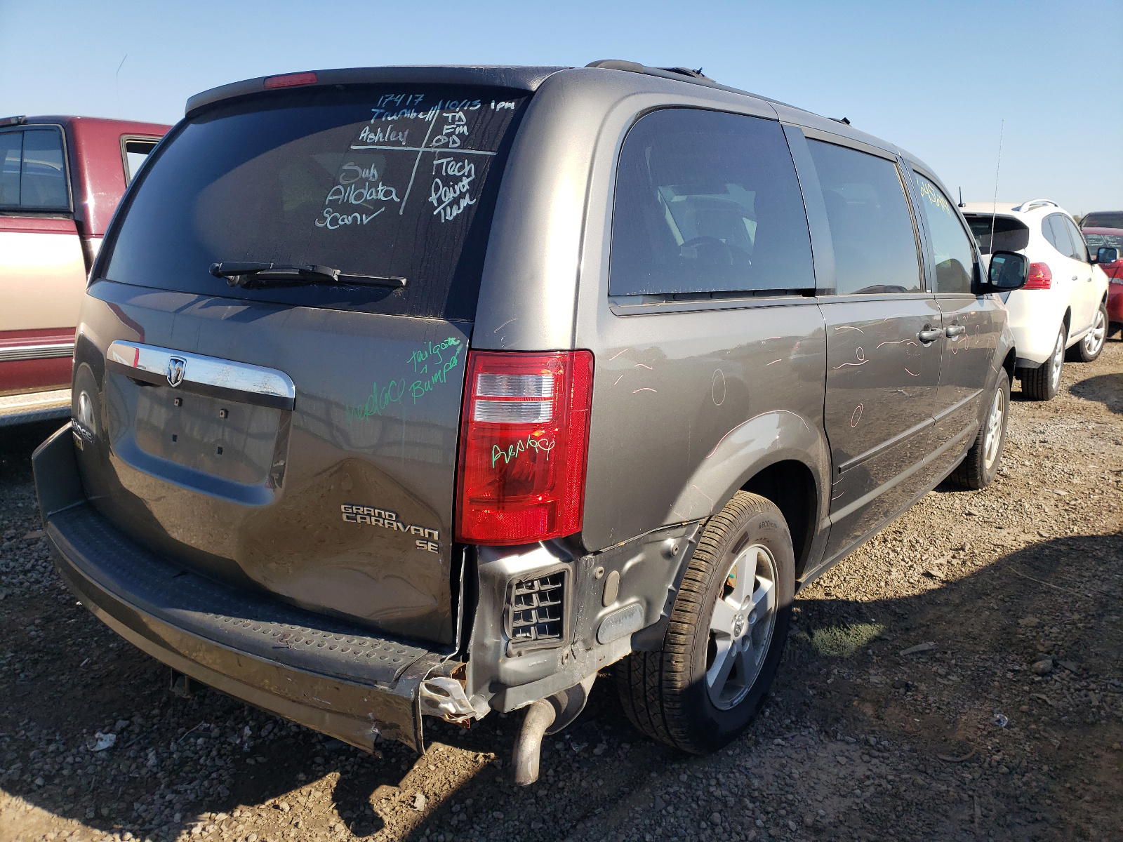 Photo 4 from auction – 2010 DODGE GRAND CARA with VIN 2D4RN4DE6AR307575