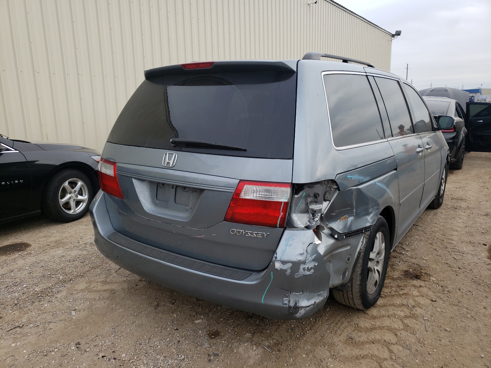 Photo 4 from auction – 2005 HONDA ODYSSEY EX with VIN 5FNRL38675B135266
