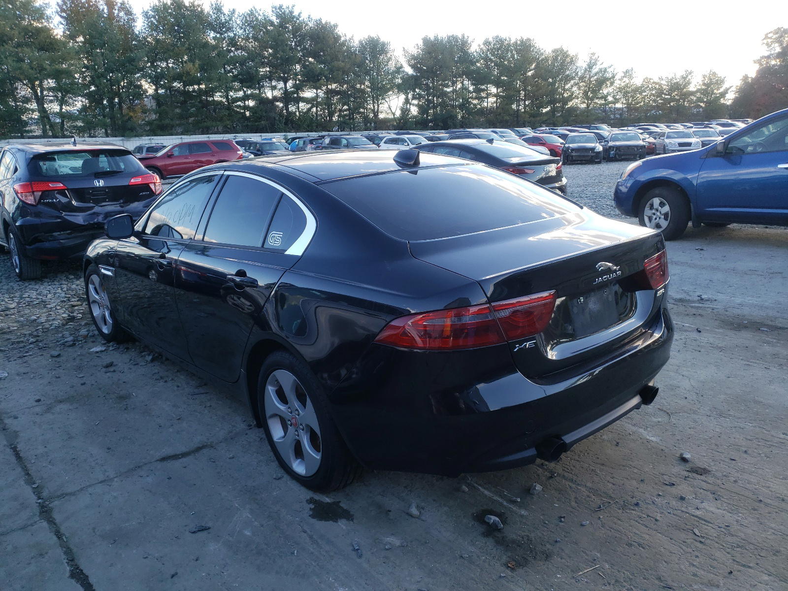 Photo 3 from auction – 2018 JAGUAR XE with VIN SAJAR4FX9JCP37110