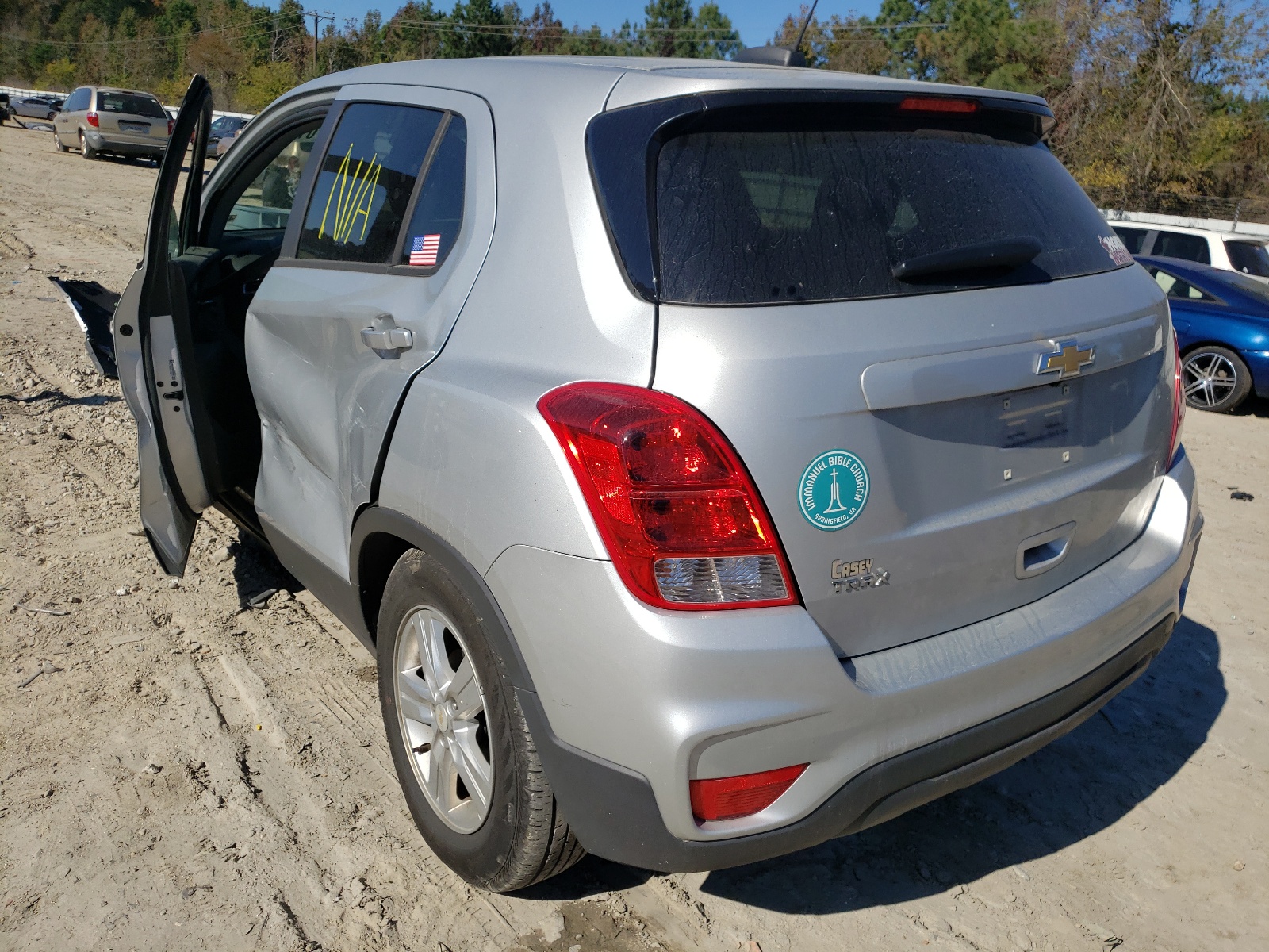 Photo 3 from auction – 2019 CHEVROLET TRAX LS with VIN 3GNCJKSBXKL245695
