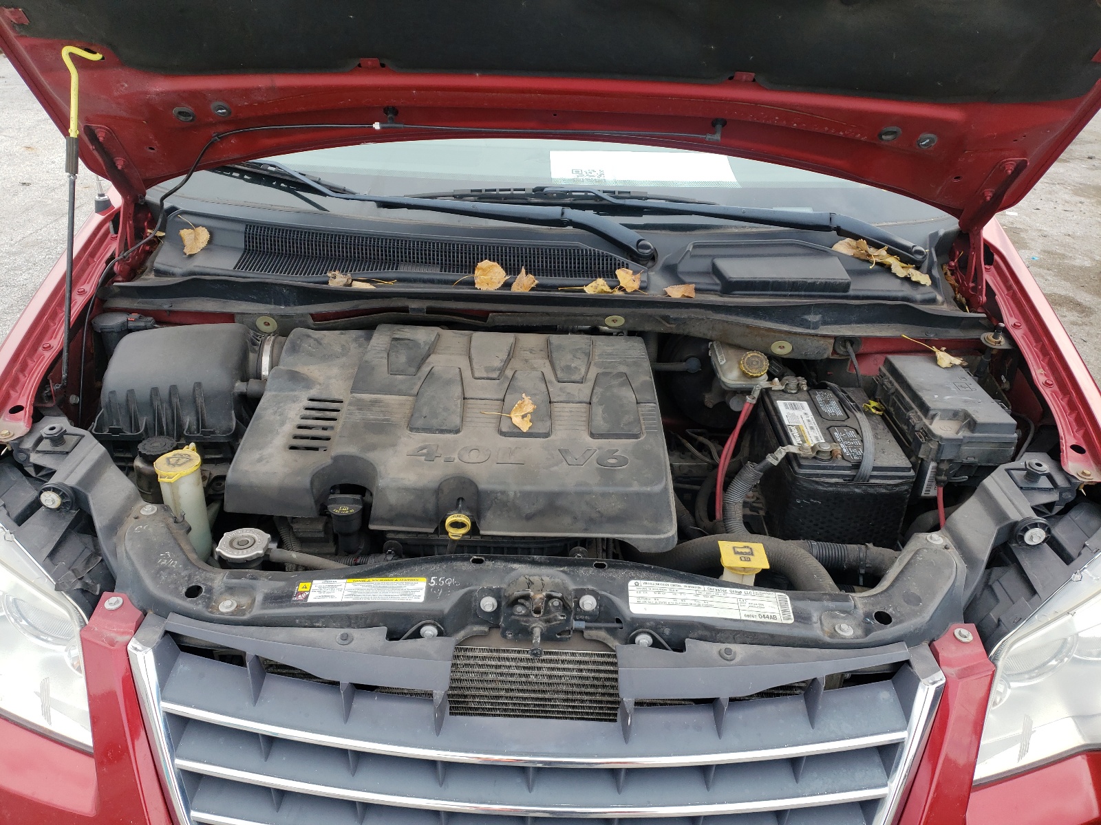 Photo 7 from auction – 2010 CHRYSLER TOWN & COU with VIN 2A4RR5DX6AR241712
