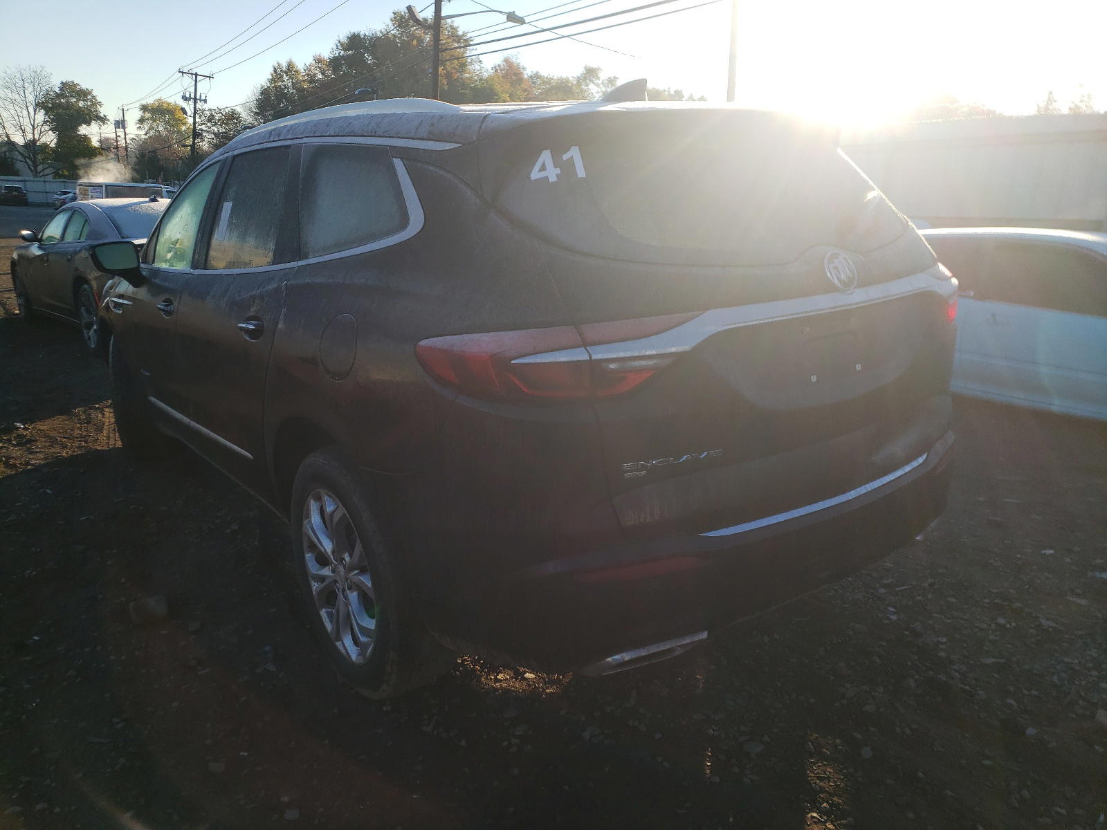 Photo 3 from auction – 2021 BUICK ENCLAVE AV with VIN 5GAEVCKW7MJ234227