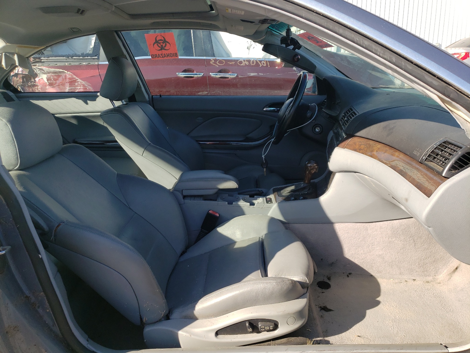 Photo 5 from auction – 2003 BMW 325 CI with VIN WBABN73413PJ16222