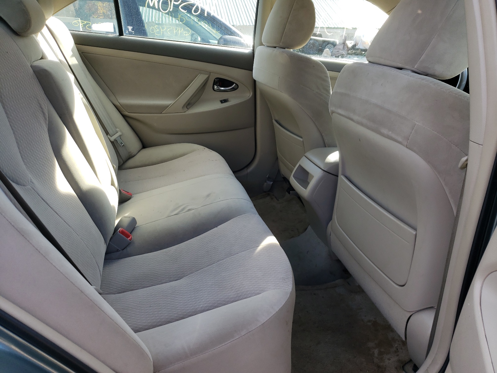 Photo 6 from auction – 2010 TOYOTA CAMRY BASE with VIN 4T1BF3EK3AU538667