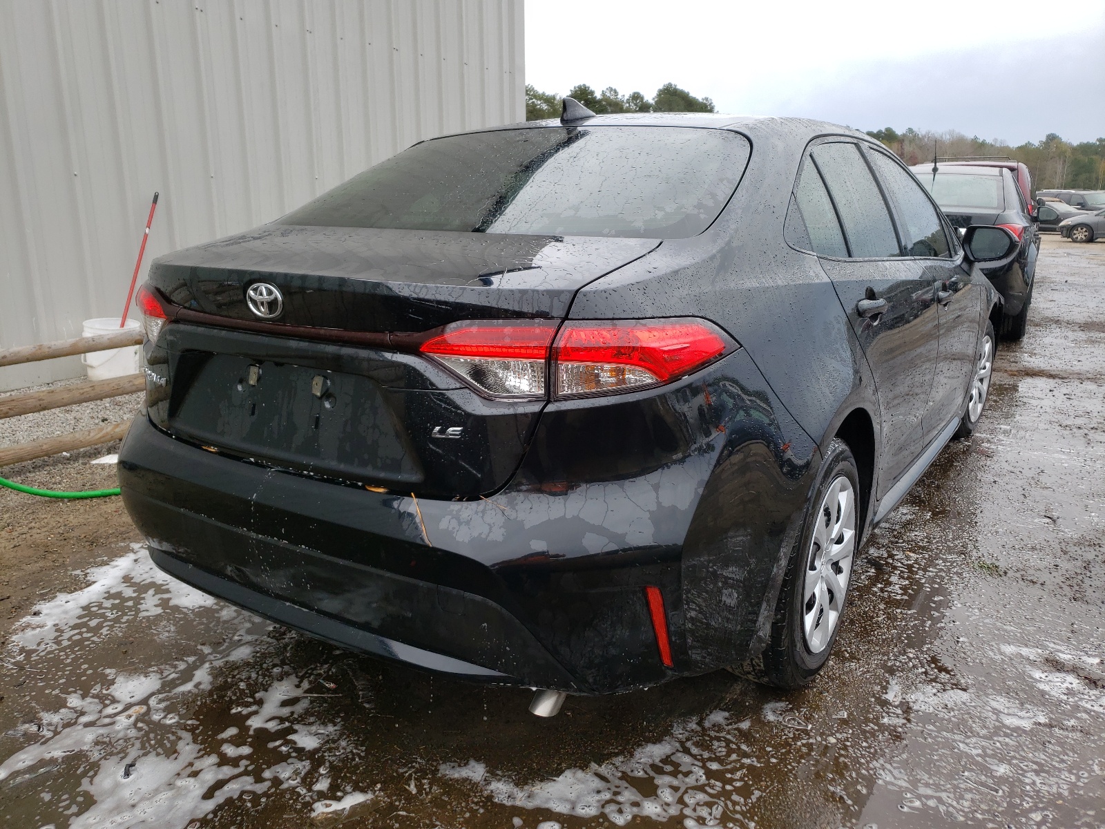 Photo 4 from auction – 2022 TOYOTA COROLLA LE with VIN JTDEPMAEXNJ207032