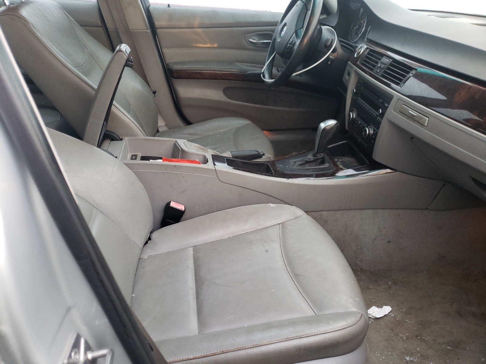 Photo 5 from auction – 2011 BMW 328 XI SUL with VIN WBAPK5C58BA660813