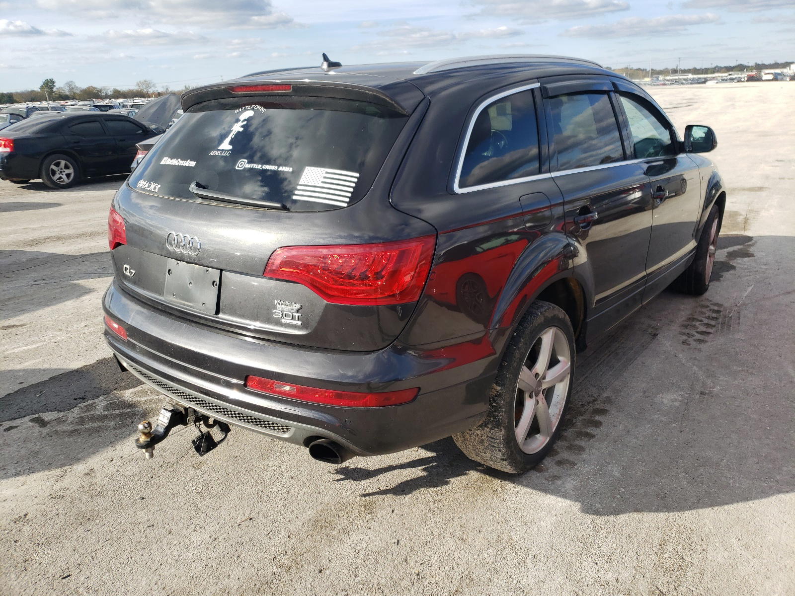 Photo 4 from auction – 2014 AUDI Q7 PRESTIG with VIN WA1DGAFE2ED017978