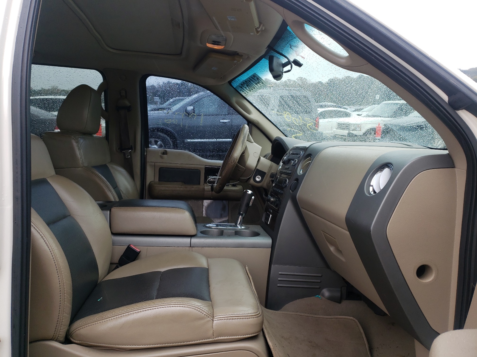 Photo 5 from auction – 2008 FORD F150 SUPER with VIN 1FTRW12518FA18343