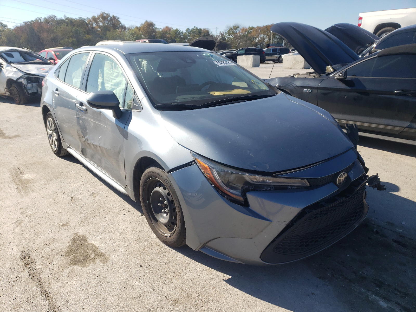 TOYOTA COROLLA LE 2021 with VIN JTDEPMAE9MJ156458 - Photo from auction
