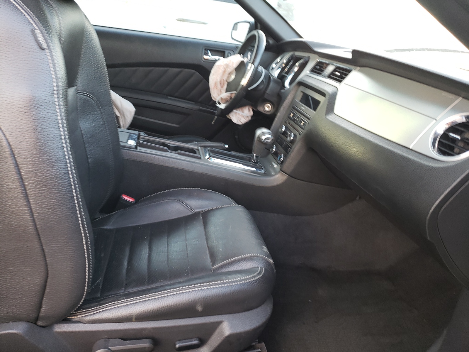 Photo 5 from auction – 2011 FORD MUSTANG with VIN 1ZVBP8EM7B5125935