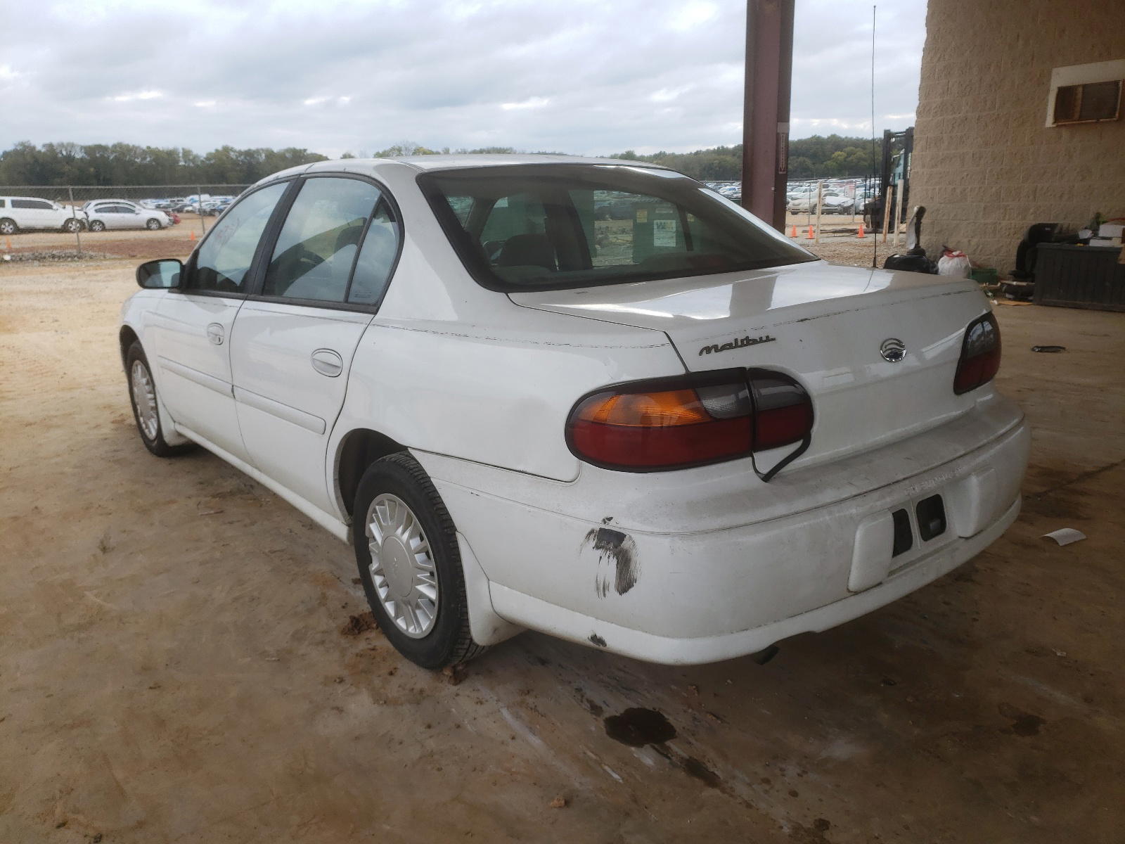 Photo 3 from auction – 2000 CHEVROLET MALIBU with VIN 1G1ND52J3Y6322100