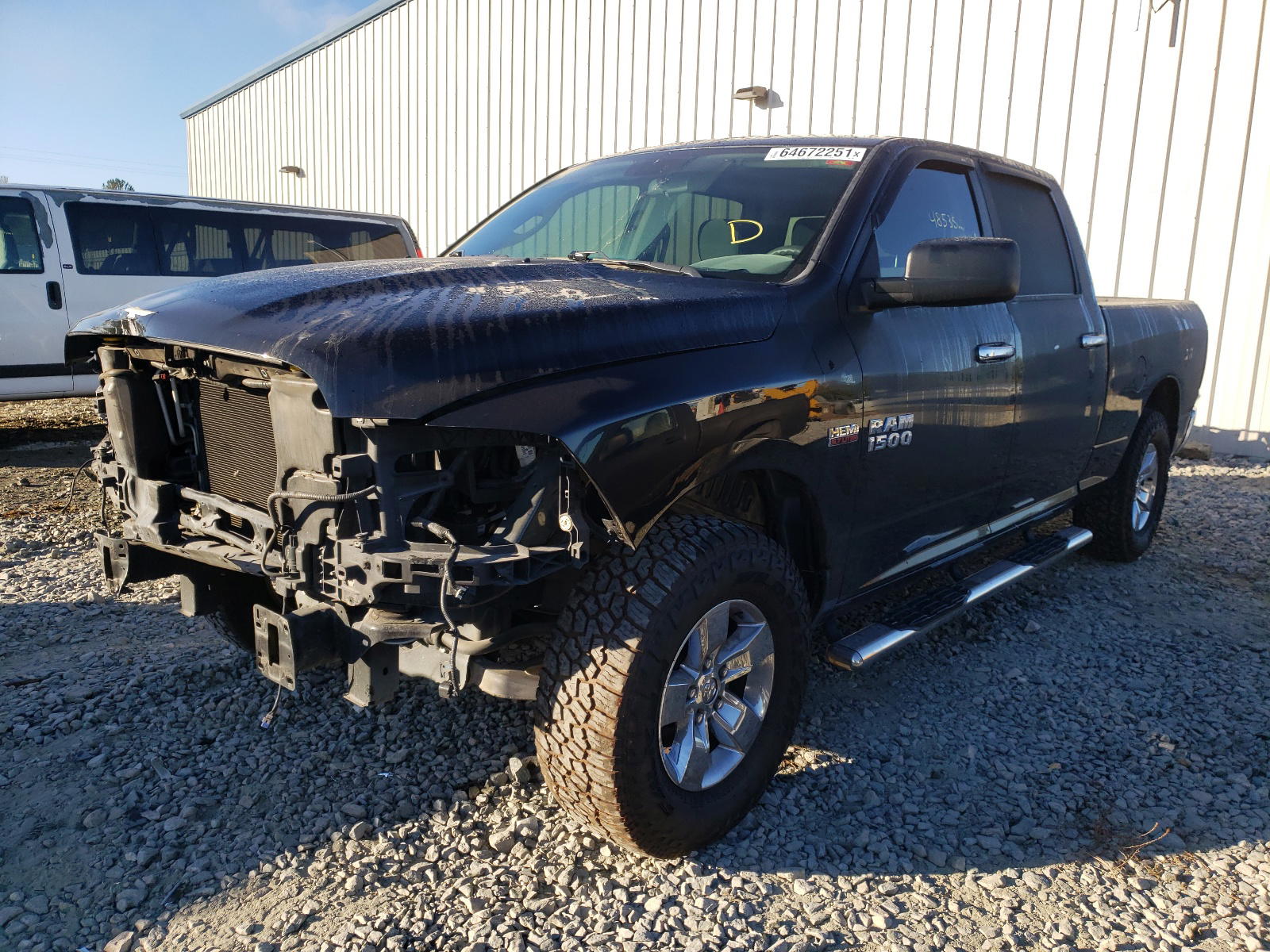 Photo 2 from auction – 2017 RAM 1500 SLT with VIN 1C6RR6TT1HS555911