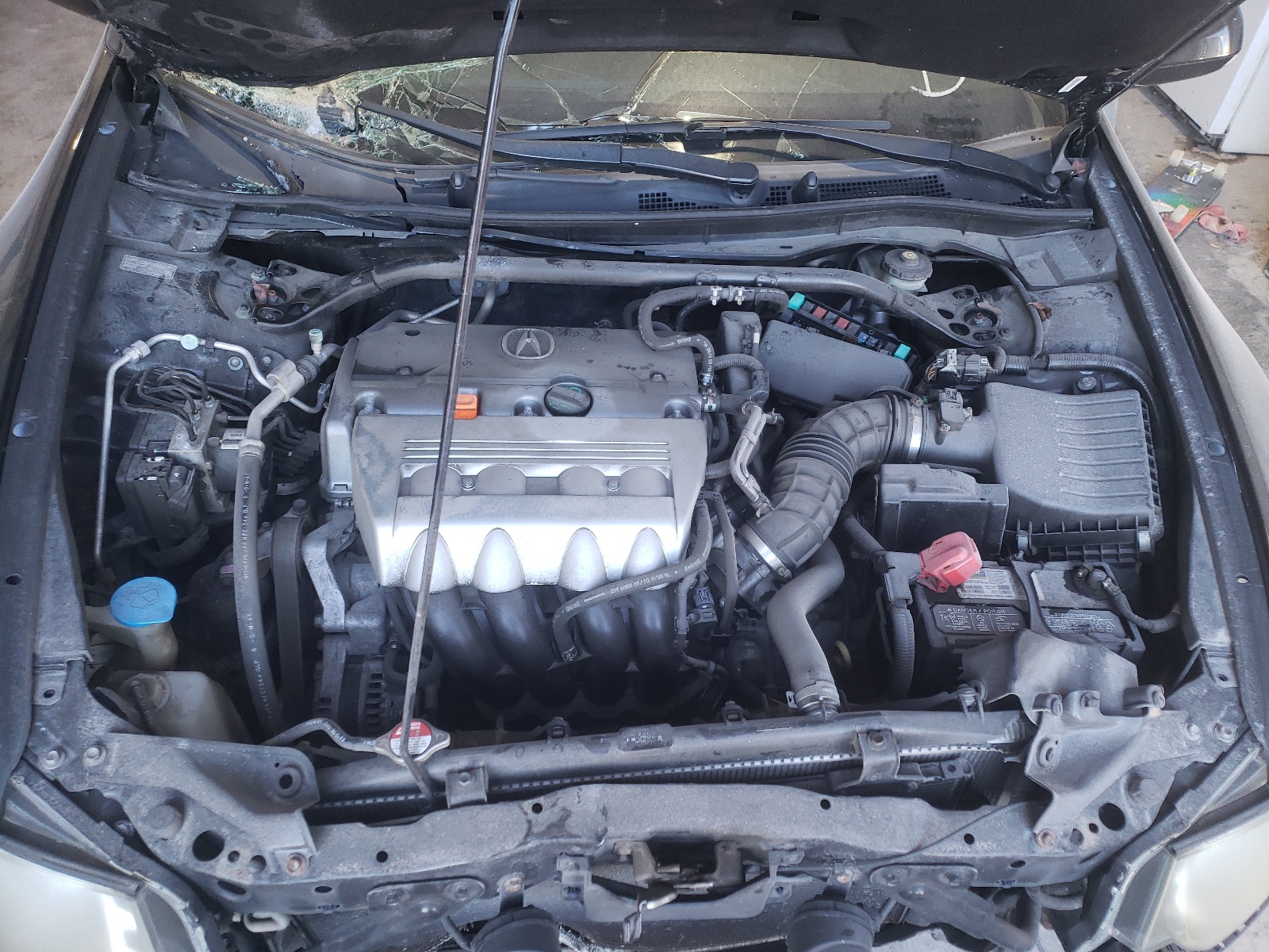 Photo 7 from auction – 2010 ACURA TSX with VIN JH4CU2F67AC027705