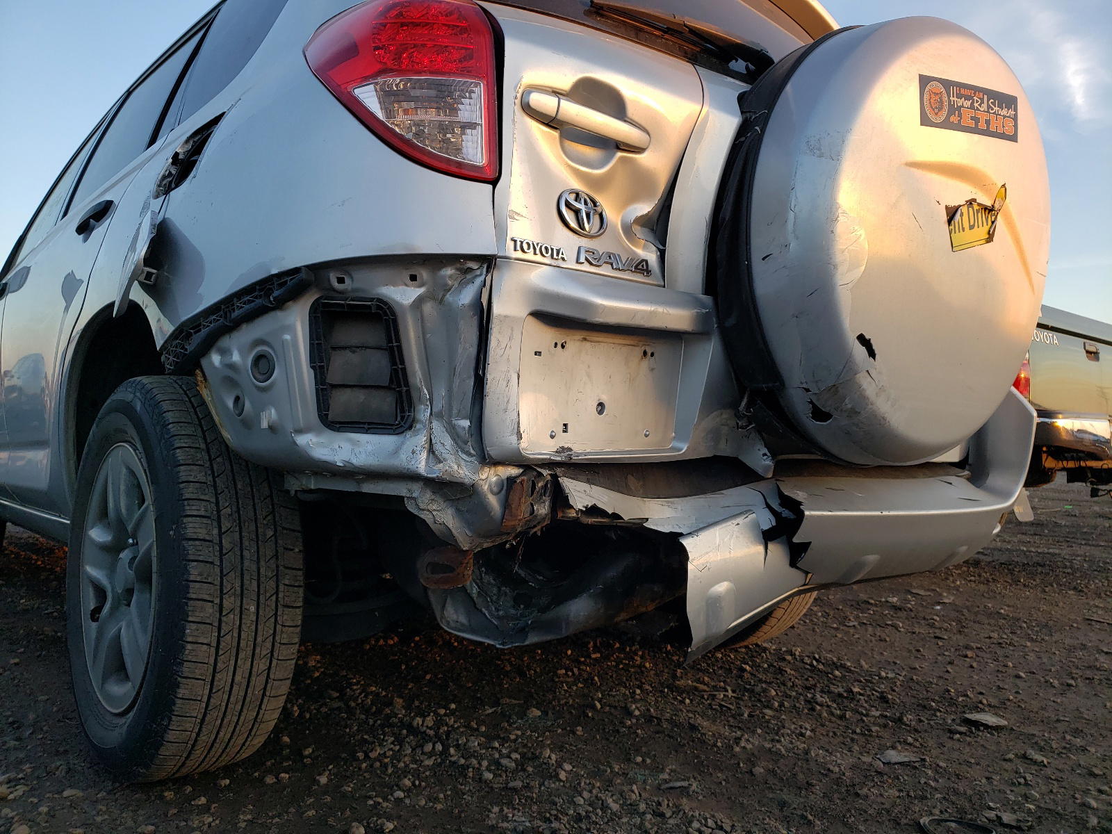 Photo 9 from auction – 2007 TOYOTA RAV4 with VIN JTMBD33V376036293