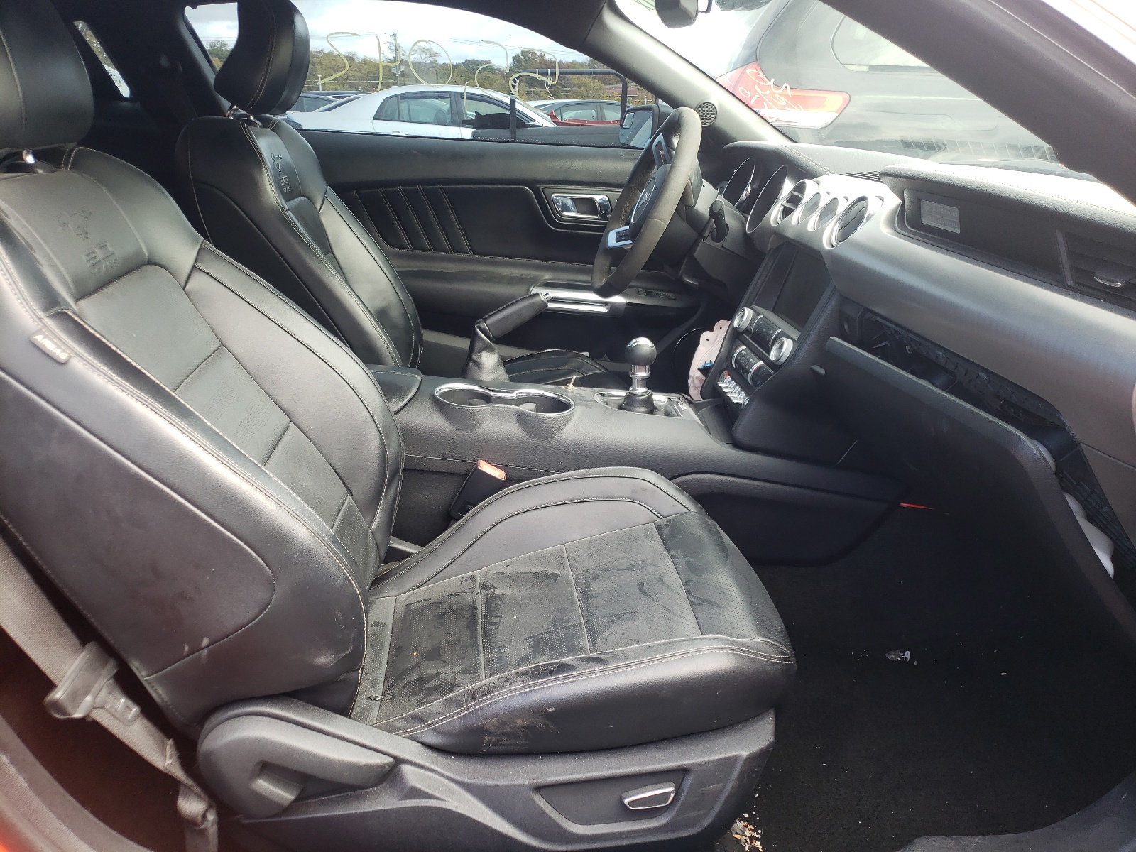 Photo 5 from auction – 2015 FORD MUSTANG GT with VIN 1FA6P8CF7F5313505