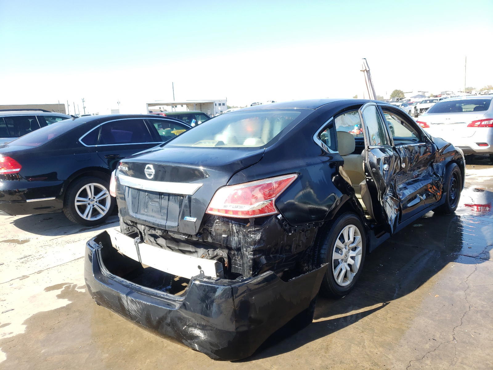 Photo 4 from auction – 2013 NISSAN ALTIMA 2.5 with VIN 1N4AL3AP0DN565369