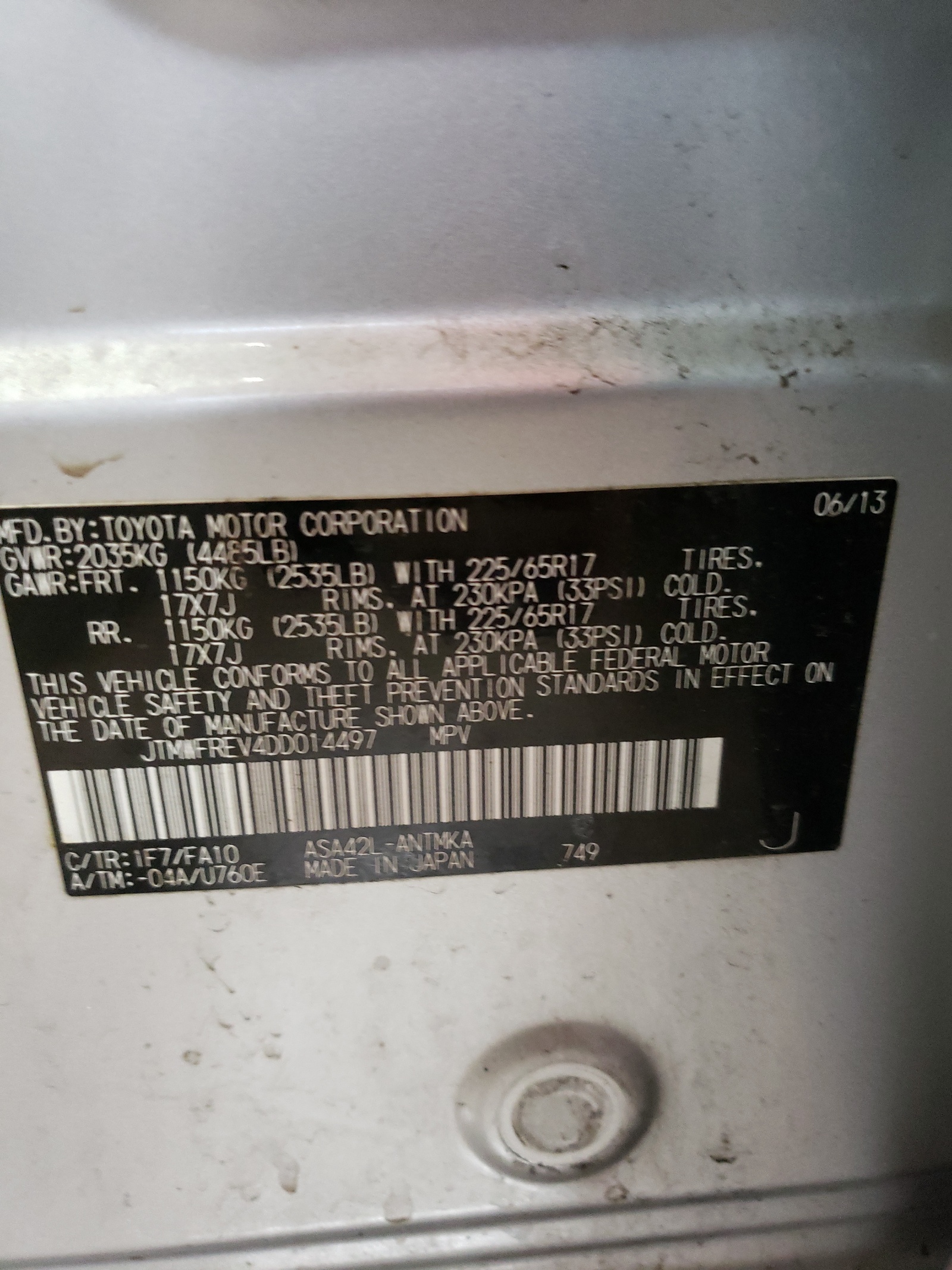 Photo 10 from auction – 2013 TOYOTA RAV4 XLE with VIN JTMWFREV4DD014497