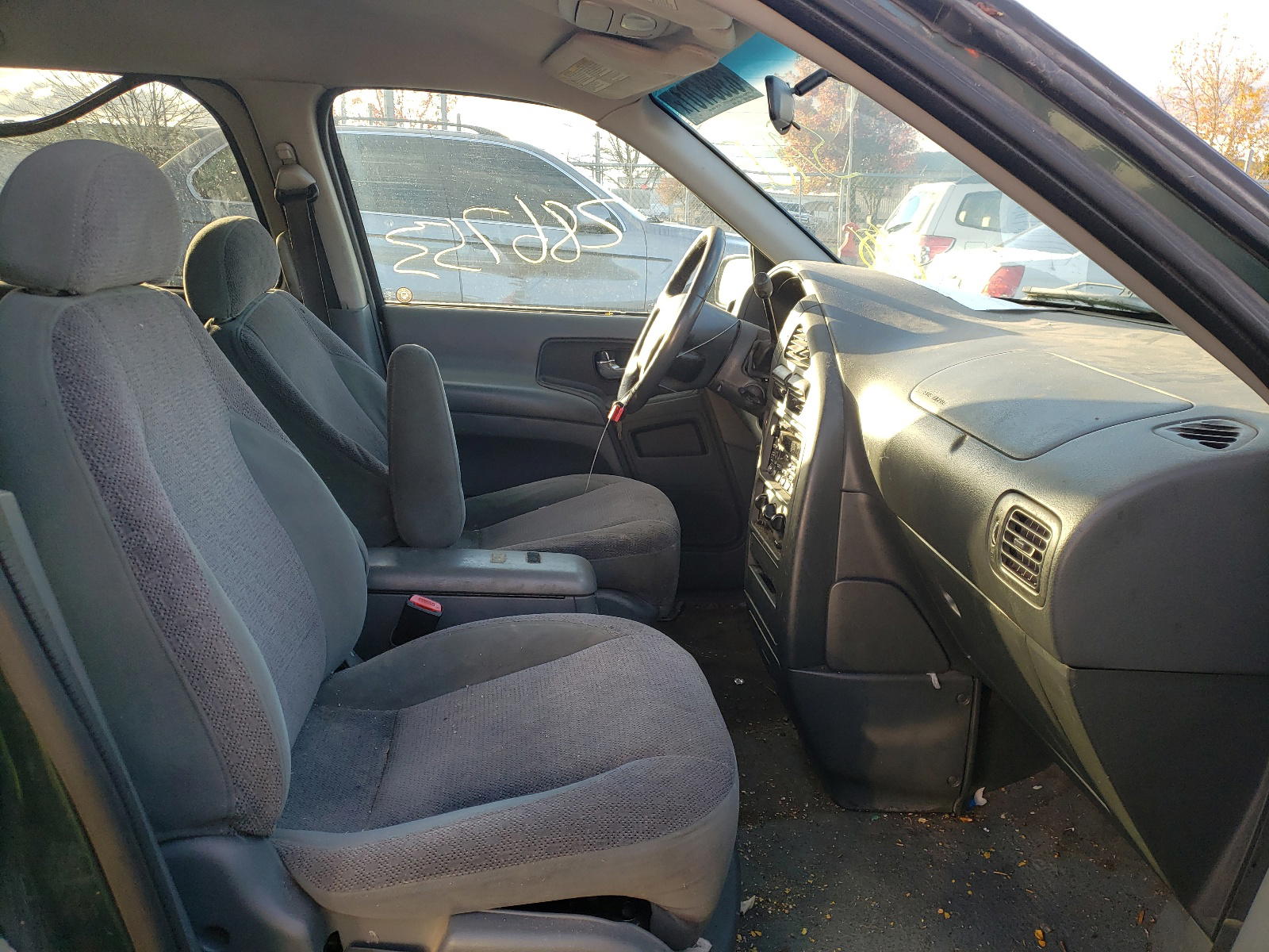 Photo 5 from auction – 2002 NISSAN QUEST with VIN 4N2ZN16T62D811746