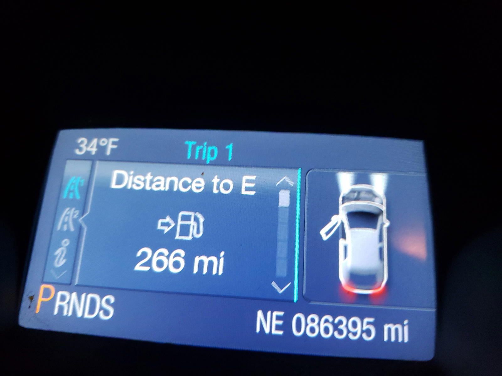 Photo 8 from auction – 2014 FORD FOCUS SE with VIN 1FADP3F28EL450479