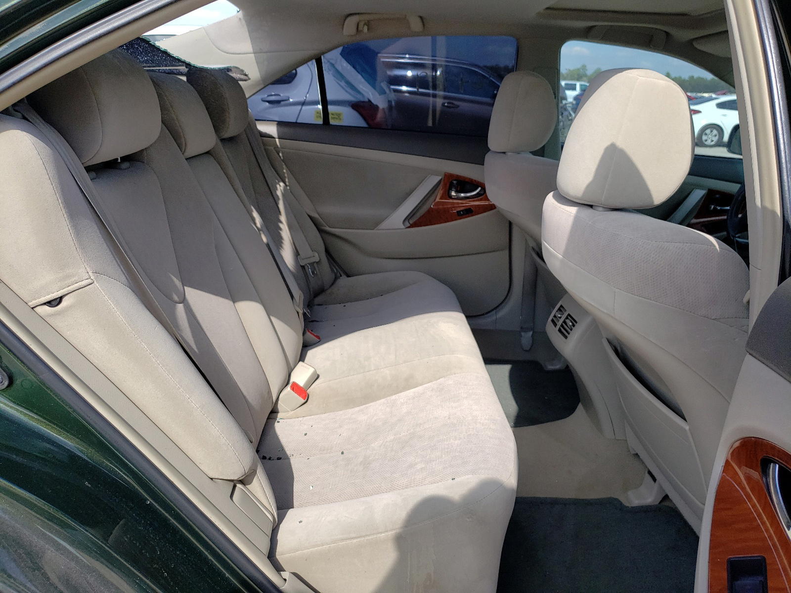 Photo 6 from auction – 2011 TOYOTA CAMRY BASE with VIN 4T4BF3EK1BR103167