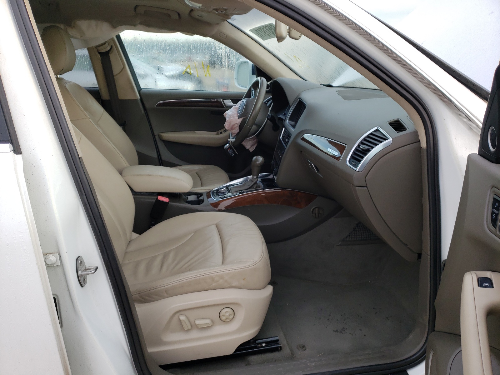 Photo 5 from auction – 2010 AUDI Q5 PRESTIG with VIN WA1VKAFPXAA097207