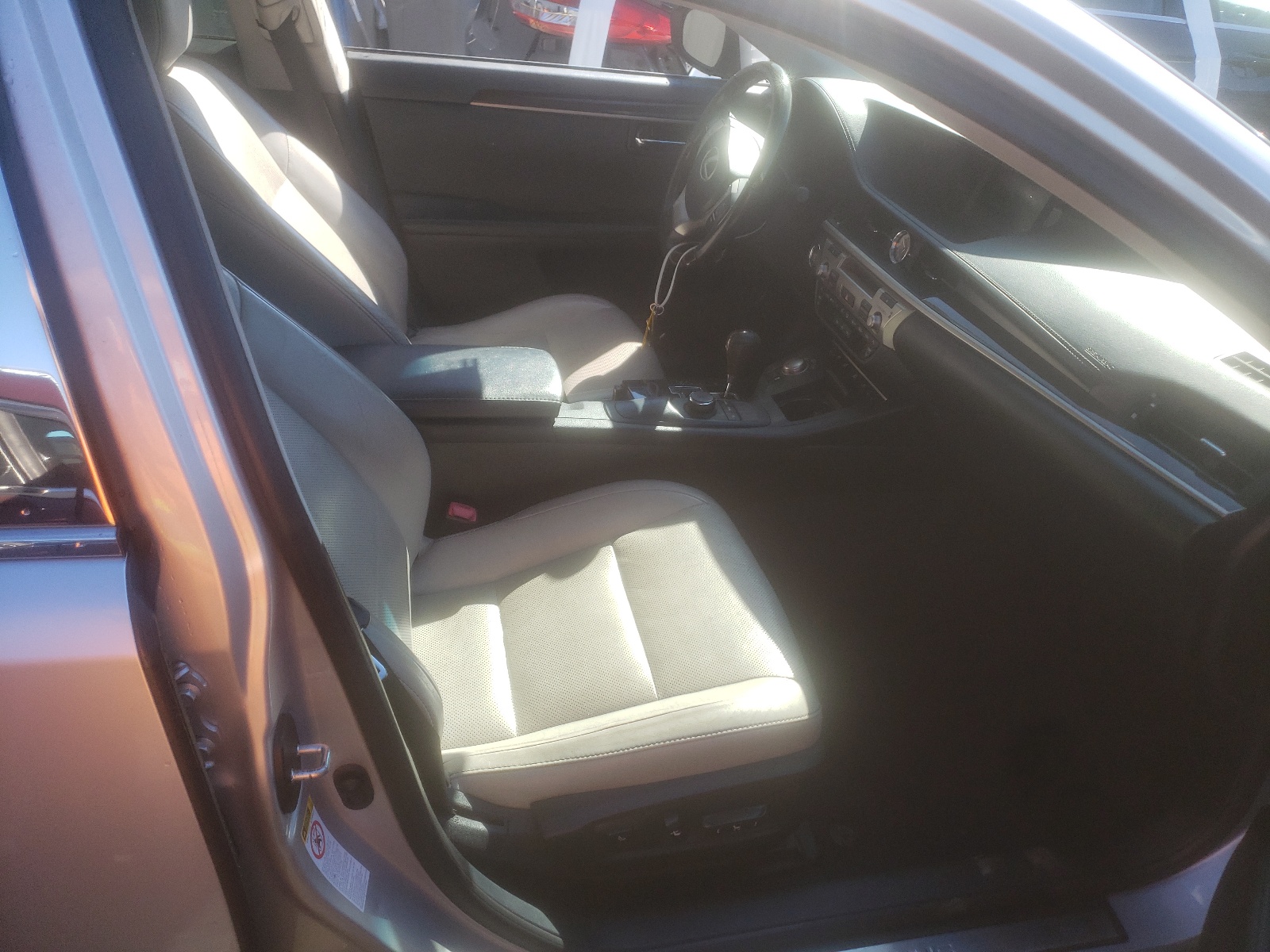 Photo 5 from auction – 2013 LEXUS ES 350 with VIN JTHBK1GG1D2038826