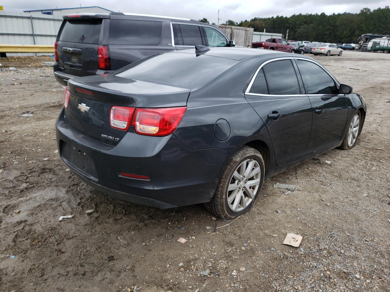 Photo 4 from auction – 2015 CHEVROLET MALIBU 2LT with VIN 1G11D5SL6FF149184
