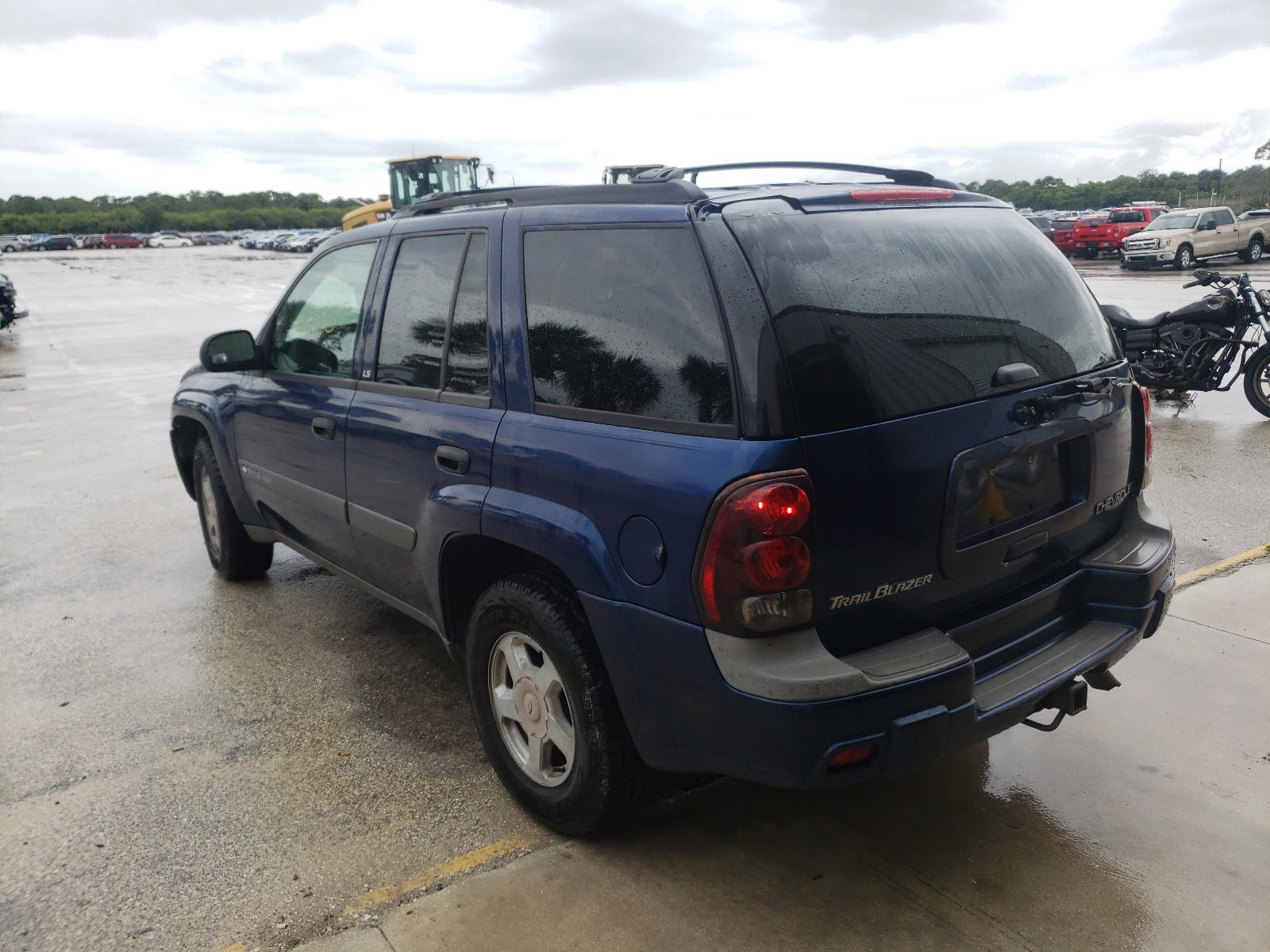 Photo 3 from auction – 2003 CHEVROLET TRAILBLAZE with VIN 1GNDS13S132290294