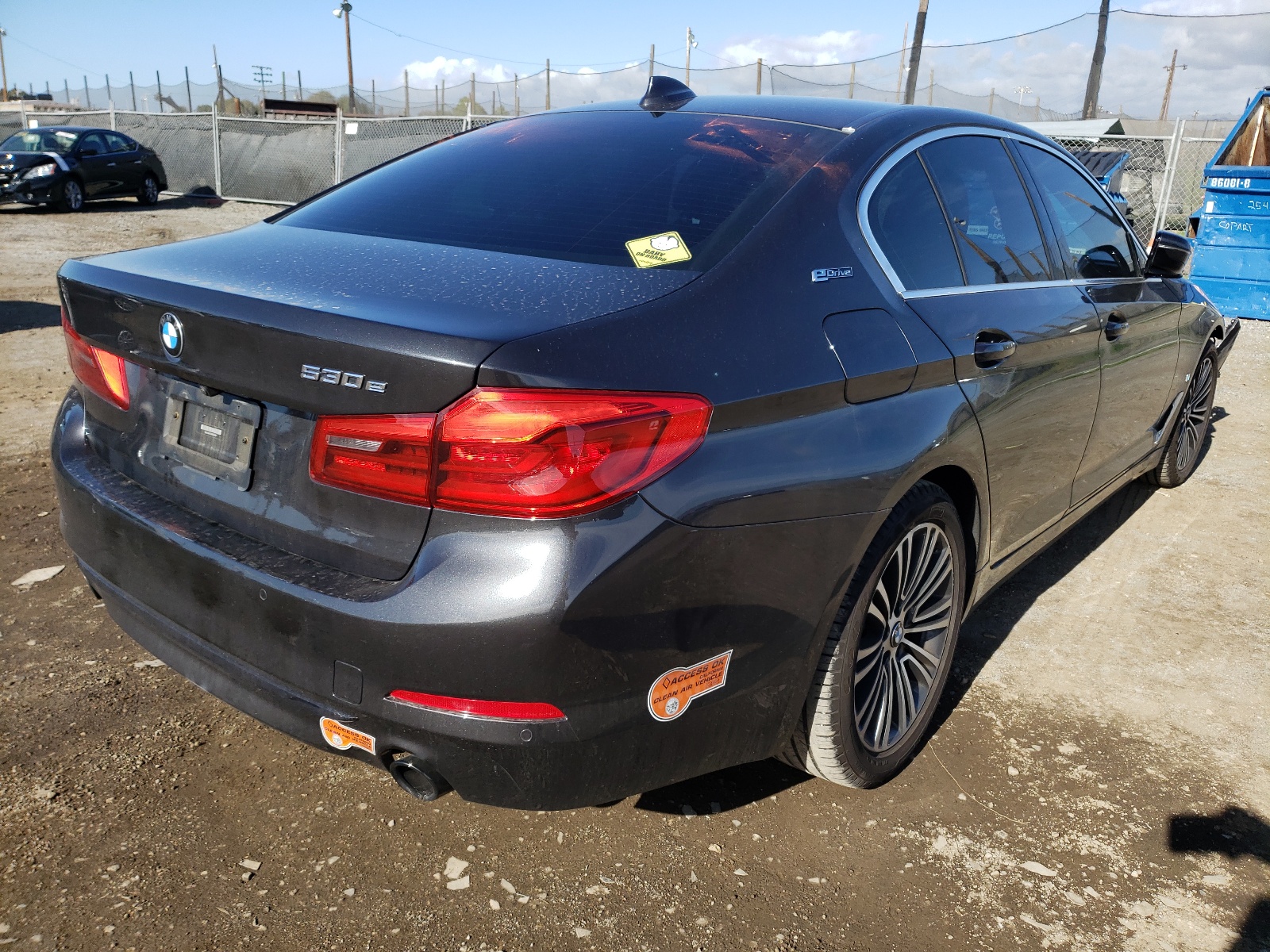 Photo 4 from auction – 2019 BMW 530E with VIN WBAJA9C5XKB398688