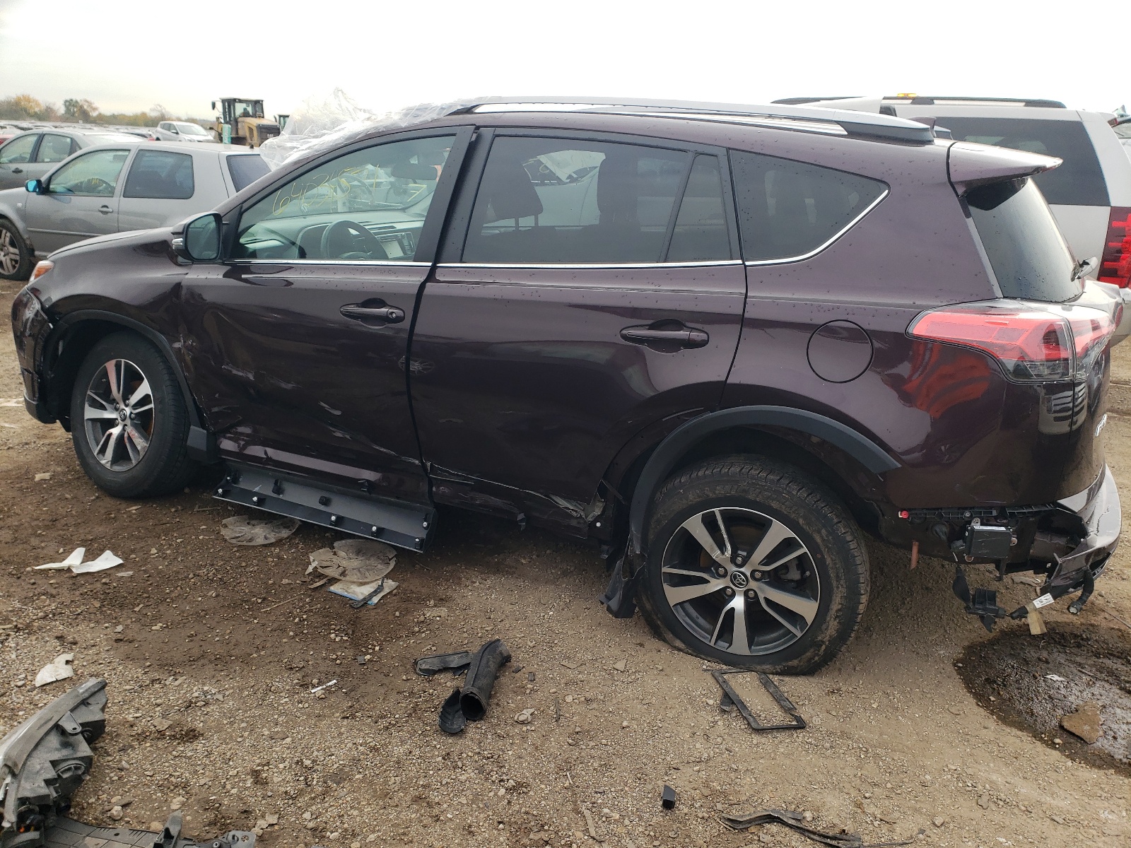 Photo 9 from auction – 2018 TOYOTA RAV4 ADVEN with VIN 2T3RFREVXJW834174
