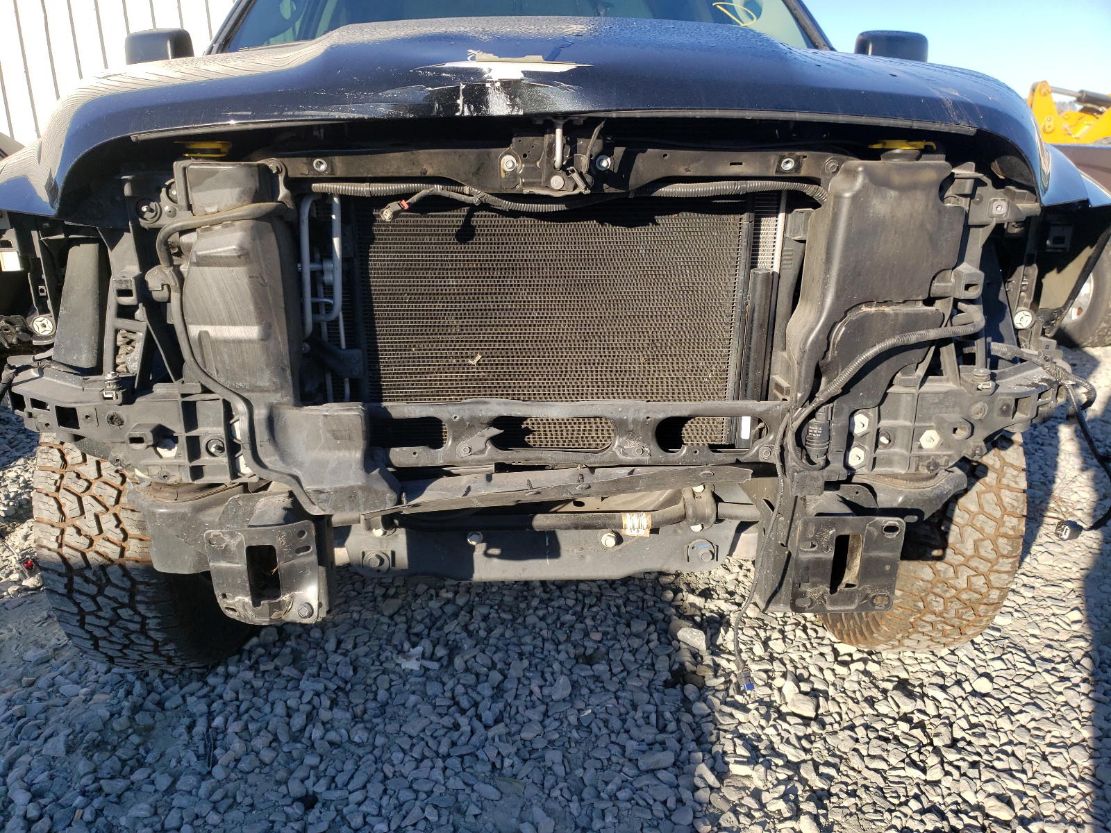 Photo 9 from auction – 2017 RAM 1500 SLT with VIN 1C6RR6TT1HS555911