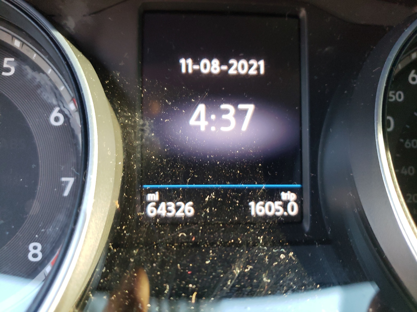 Photo 8 from auction – 2018 VOLKSWAGEN ATLAS with VIN 1V2BR2CA0JC500981