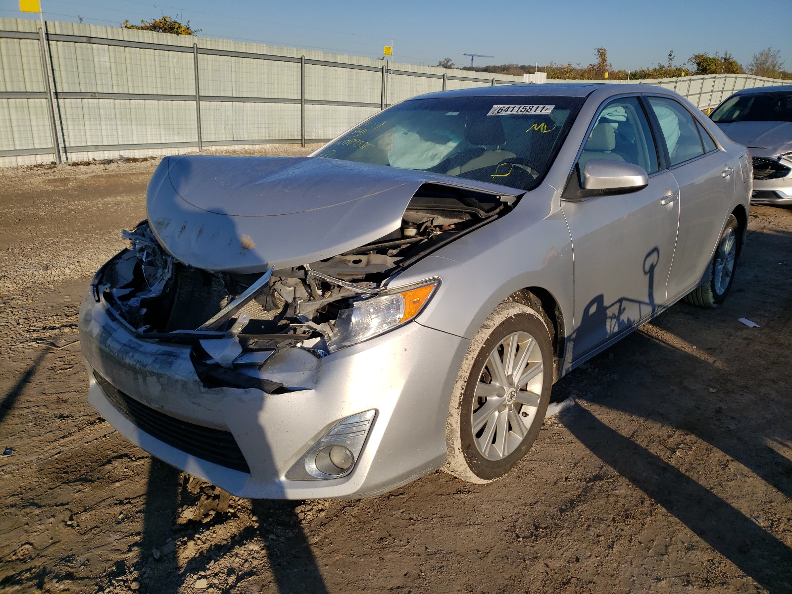 Foto 2 de la subasta – 2012 TOYOTA CAMRY BASE con VIN 4T1BF1FK3CU089531