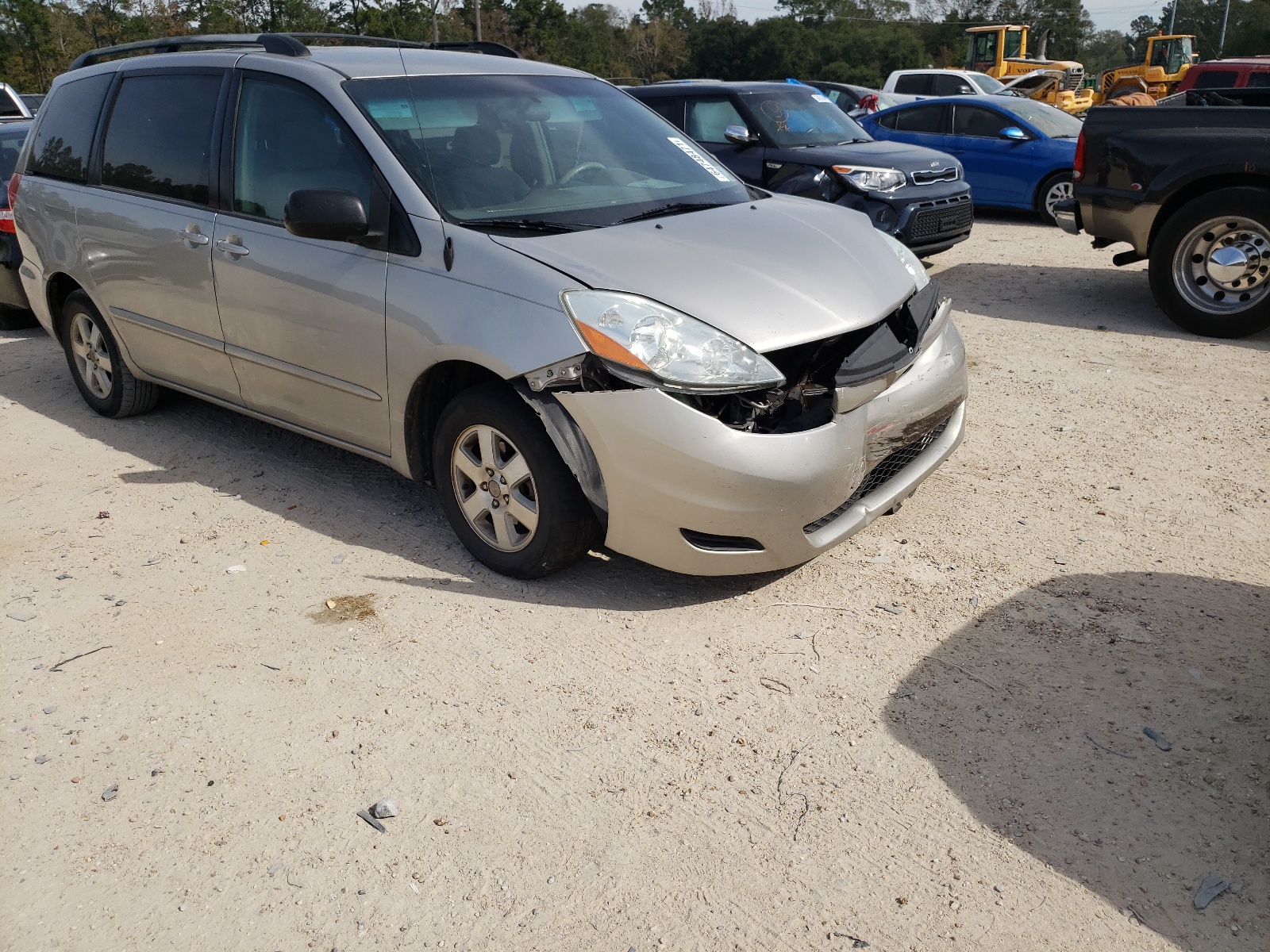 TOYOTA SIENNA CE 2006 with VIN 5TDZA23C86S489890 - Photo from auction