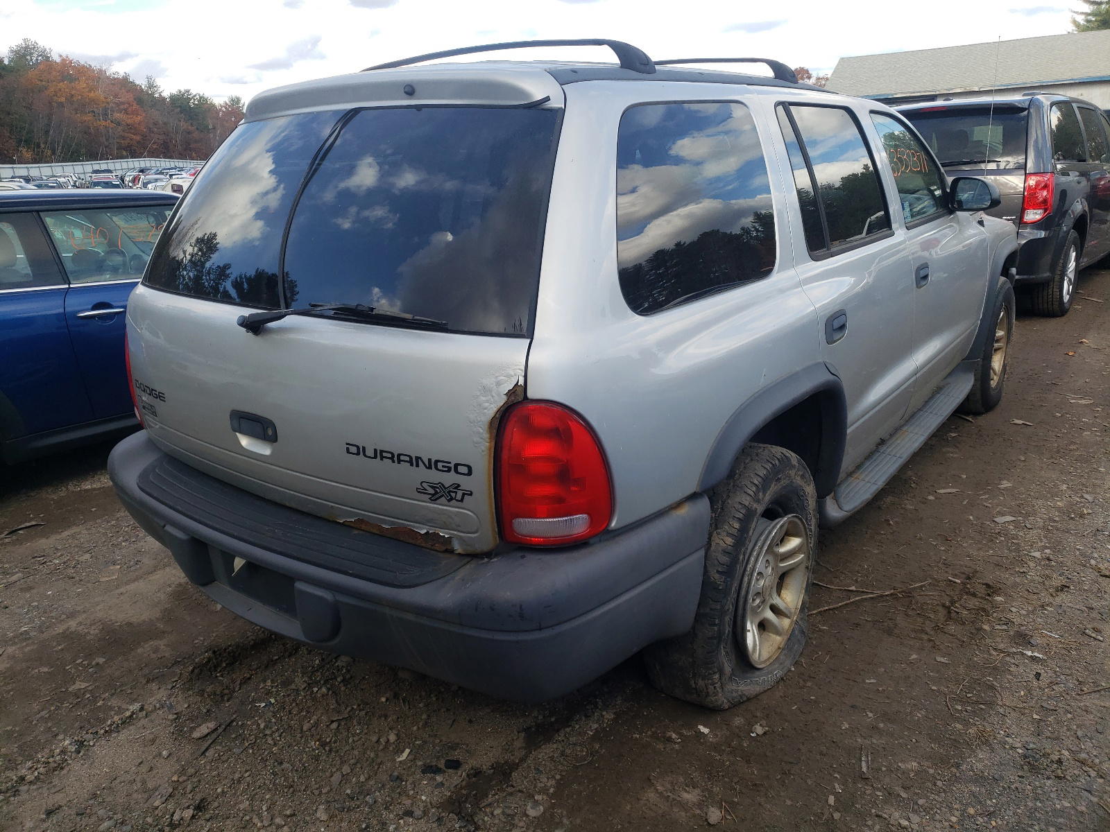 Photo 4 from auction – 2003 DODGE DURANGO SP with VIN 1D4HS38N43F551258