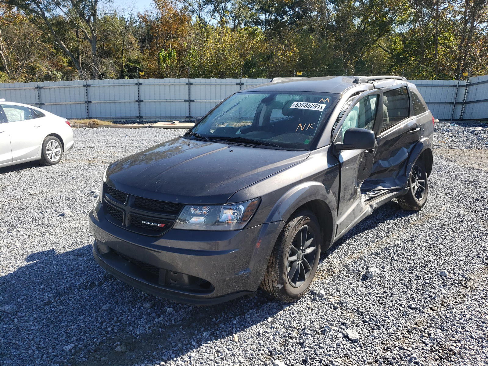 Photo 2 from auction – 2020 DODGE JOURNEY SE with VIN 3C4PDCAB6LT270684