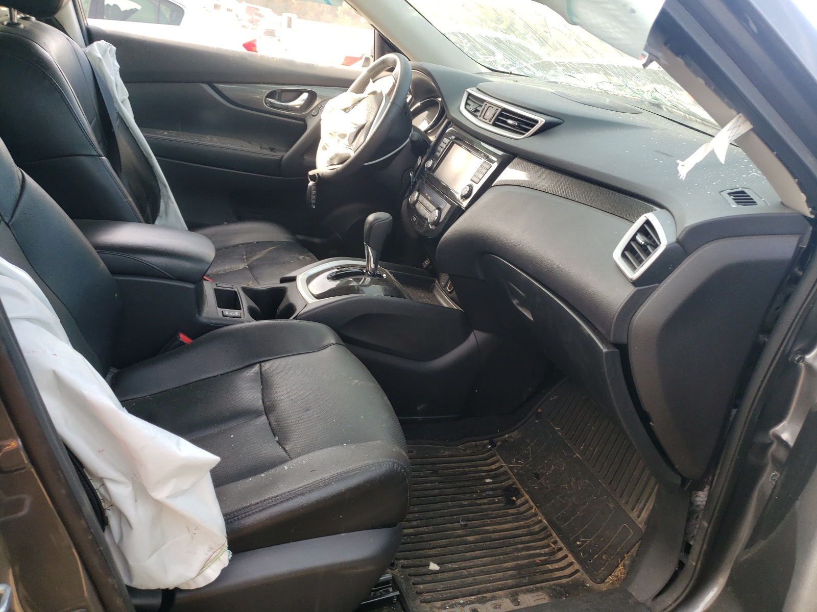 Photo 5 from auction – 2016 NISSAN ROGUE S with VIN 5N1AT2MT3GC884662