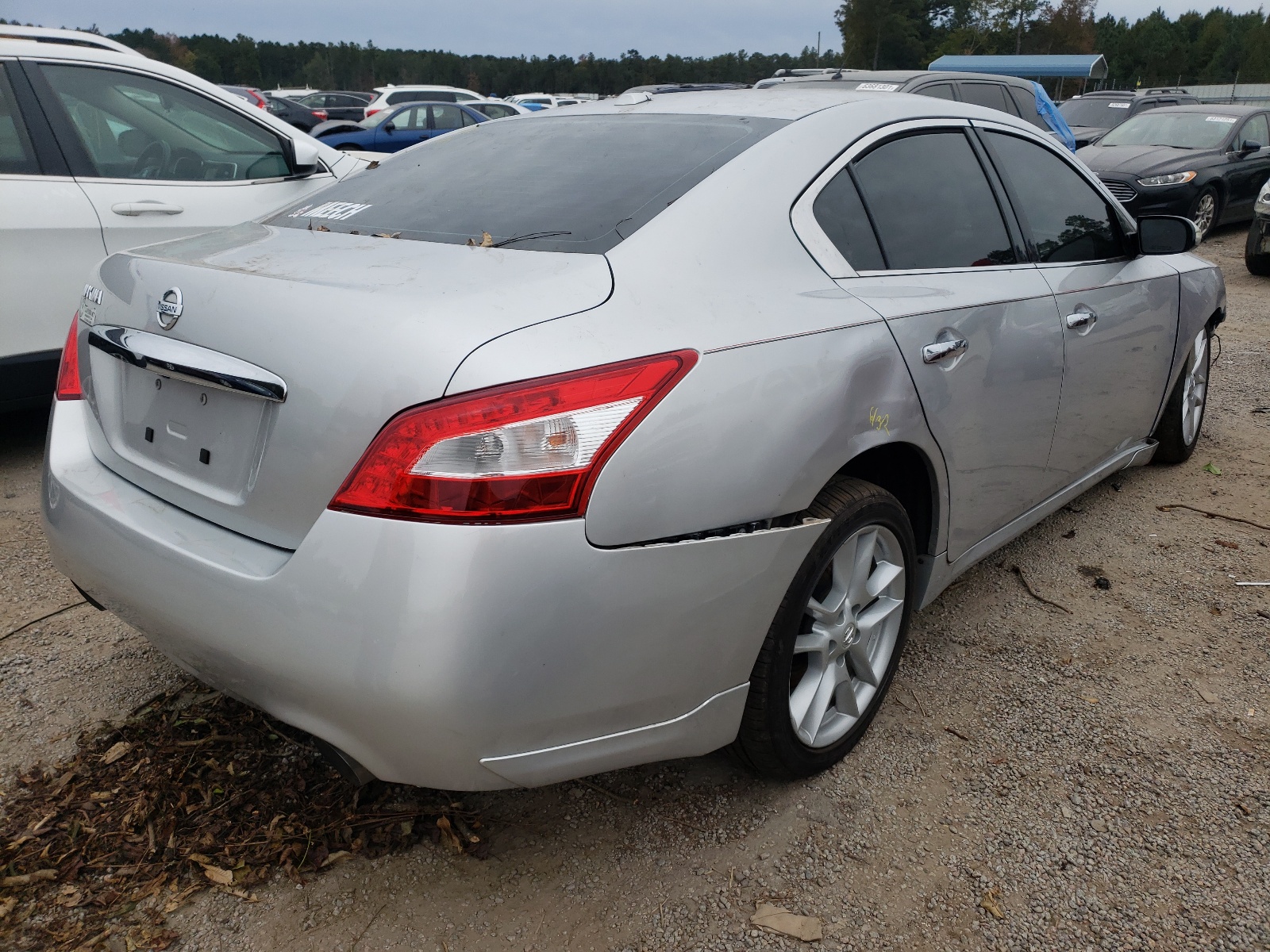 Photo 4 from auction – 2010 NISSAN MAXIMA S with VIN 1N4AA5AP6AC841708