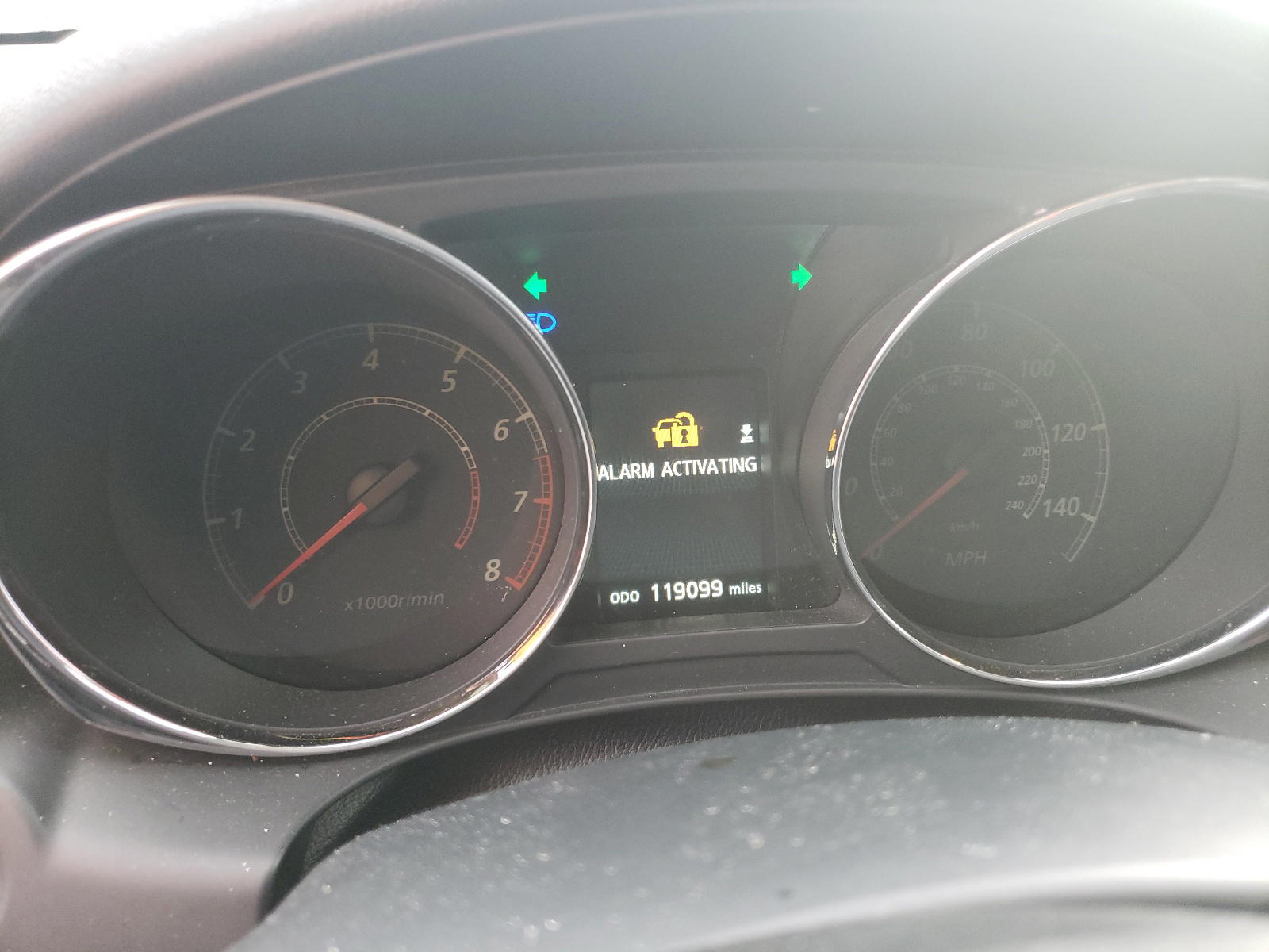 Photo 8 from auction – 2014 MITSUBISHI OUTLANDER with VIN 4A4AP4AU2EE031097