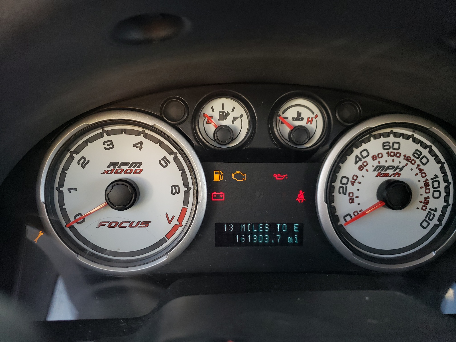 Photo 8 from auction – 2009 FORD FOCUS SEL with VIN 1FAHP37N89W203221