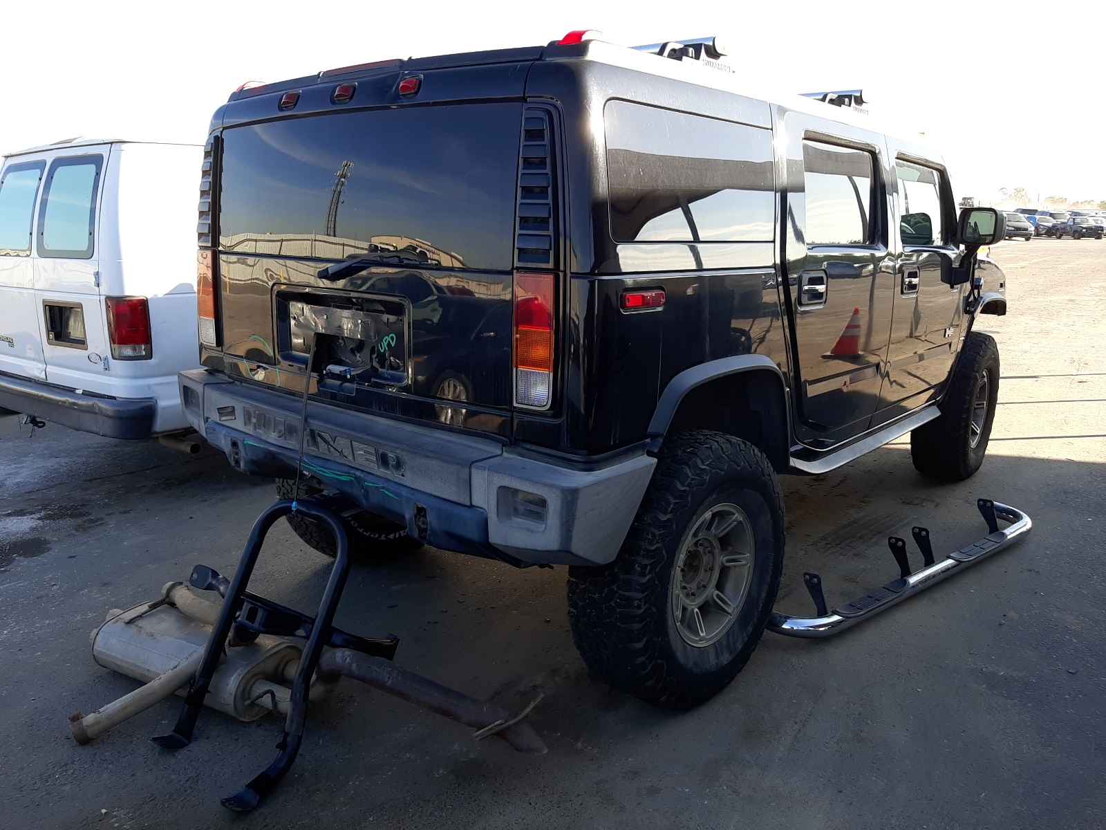 Foto 4 de la subasta – 2004 HUMMER H2 con VIN 5GRGN23U14H121085