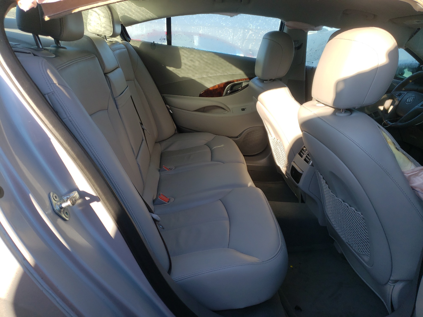 Photo 6 from auction – 2012 BUICK LACROSSE with VIN 1G4GC5ER1CF168690