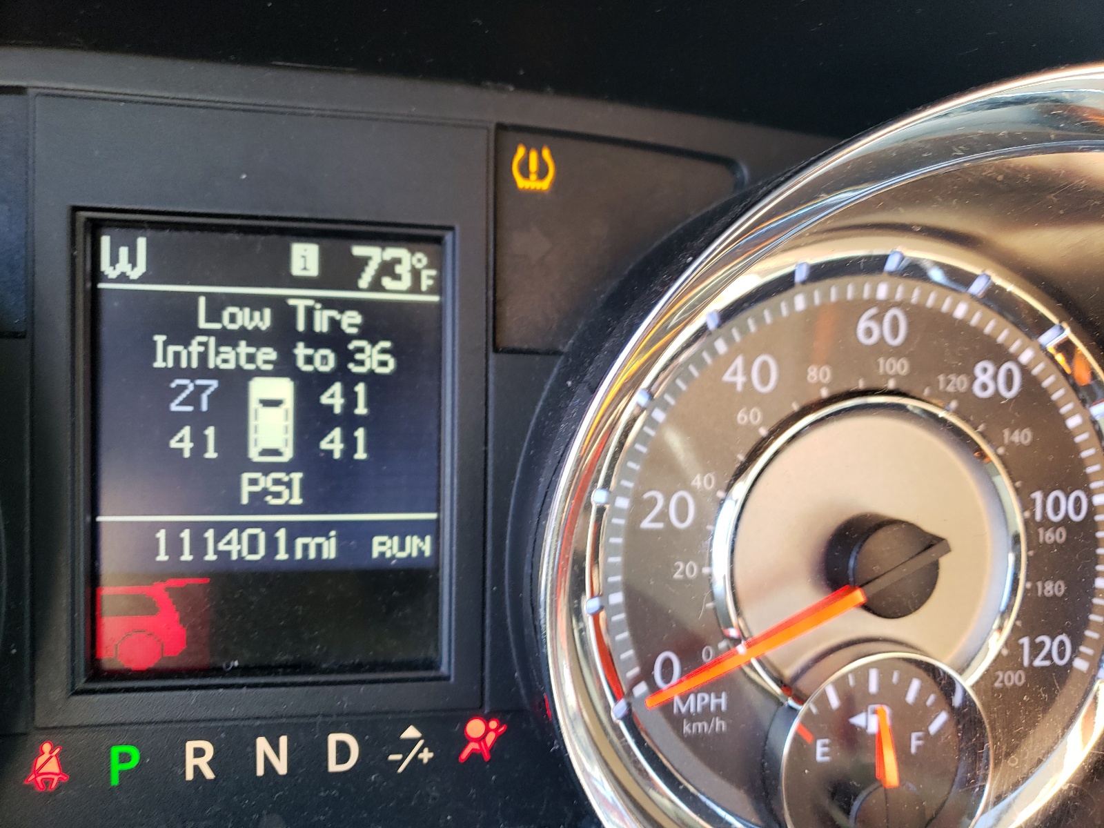 Photo 8 from auction – 2014 CHRYSLER TOWN & COU with VIN 2C4RC1CG9ER277224