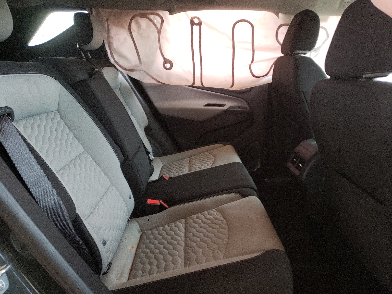 Photo 6 from auction – 2019 CHEVROLET EQUINOX LS with VIN 2GNAXHEV0K6301453